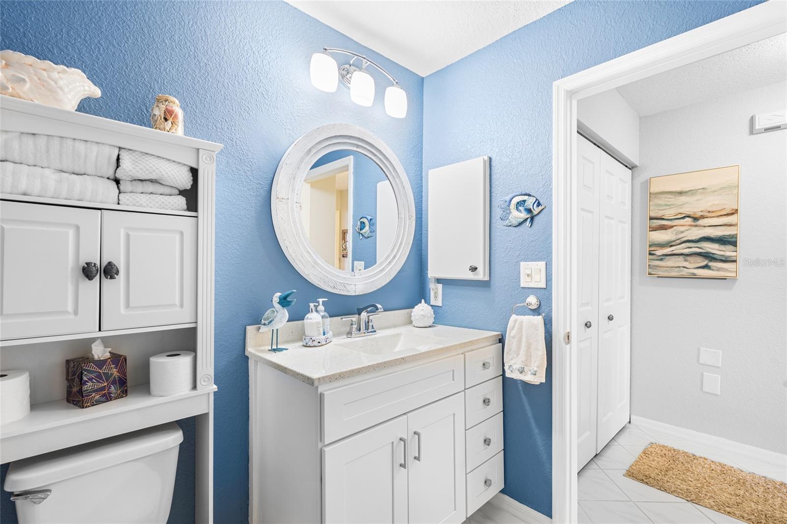 Image 30 of 50 For 5725 Greenwood Avenue 2203