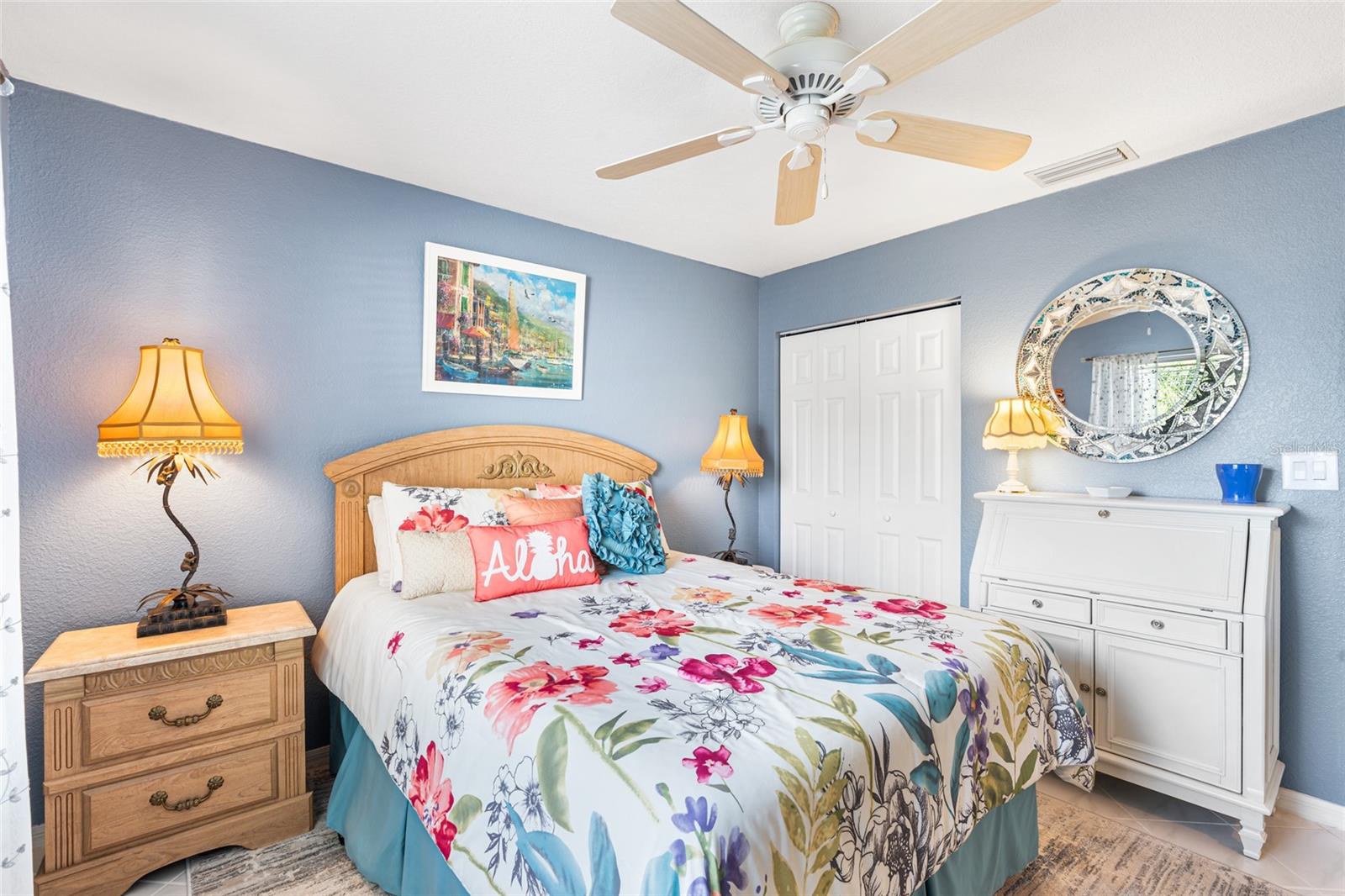 Image 33 of 50 For 5725 Greenwood Avenue 2203