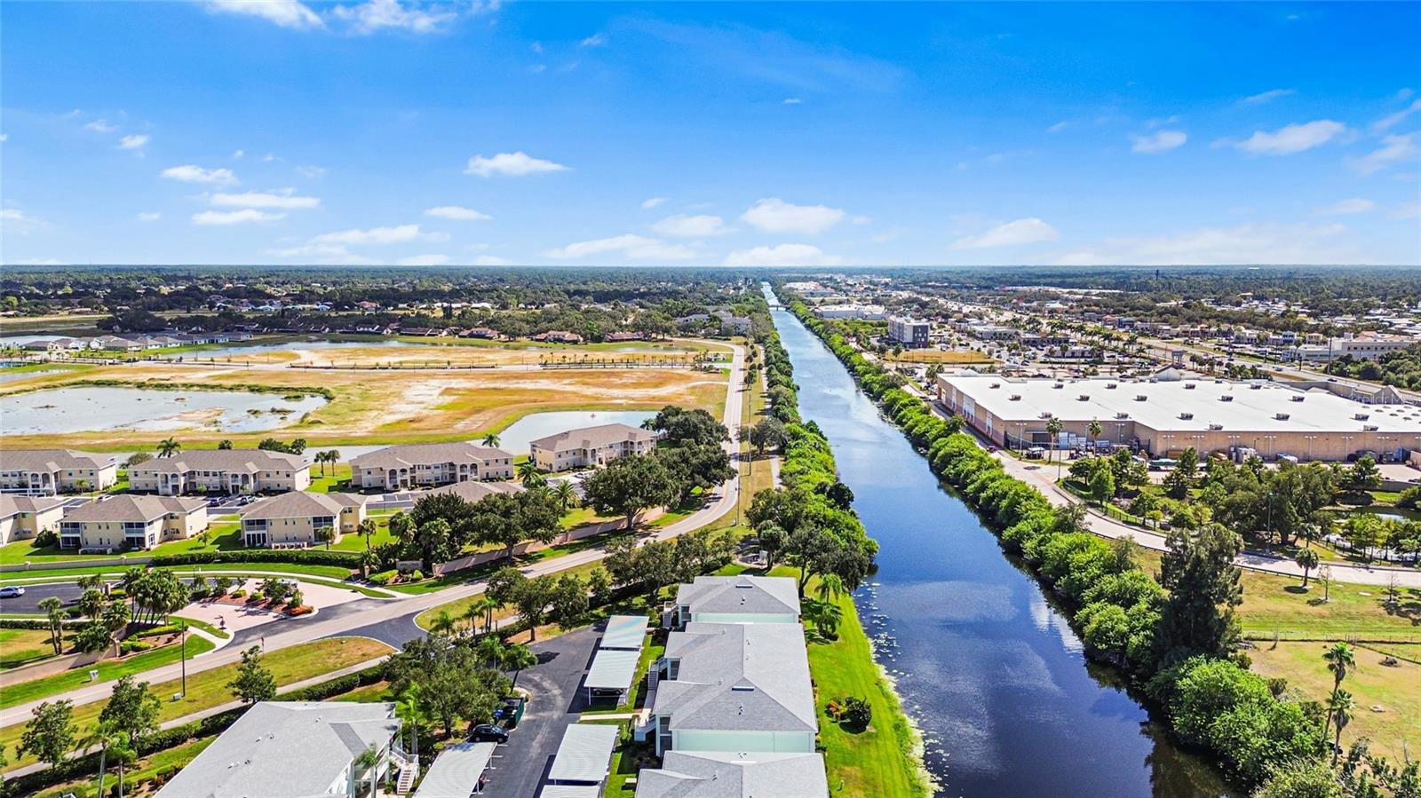 Image 42 of 50 For 5725 Greenwood Avenue 2203