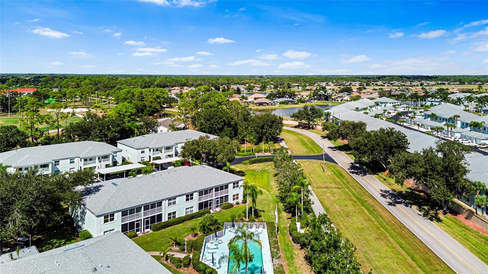 Image 48 of 50 For 5725 Greenwood Avenue 2203