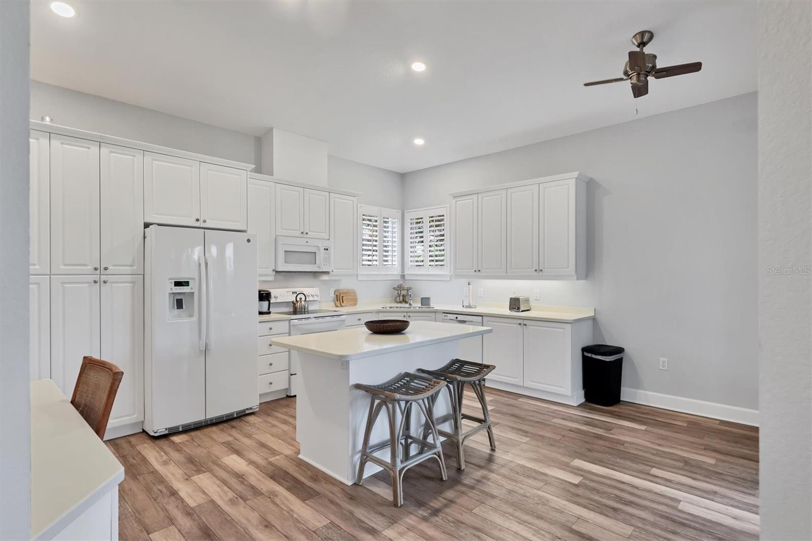 Image 14 of 51 For 5445 46th Court W