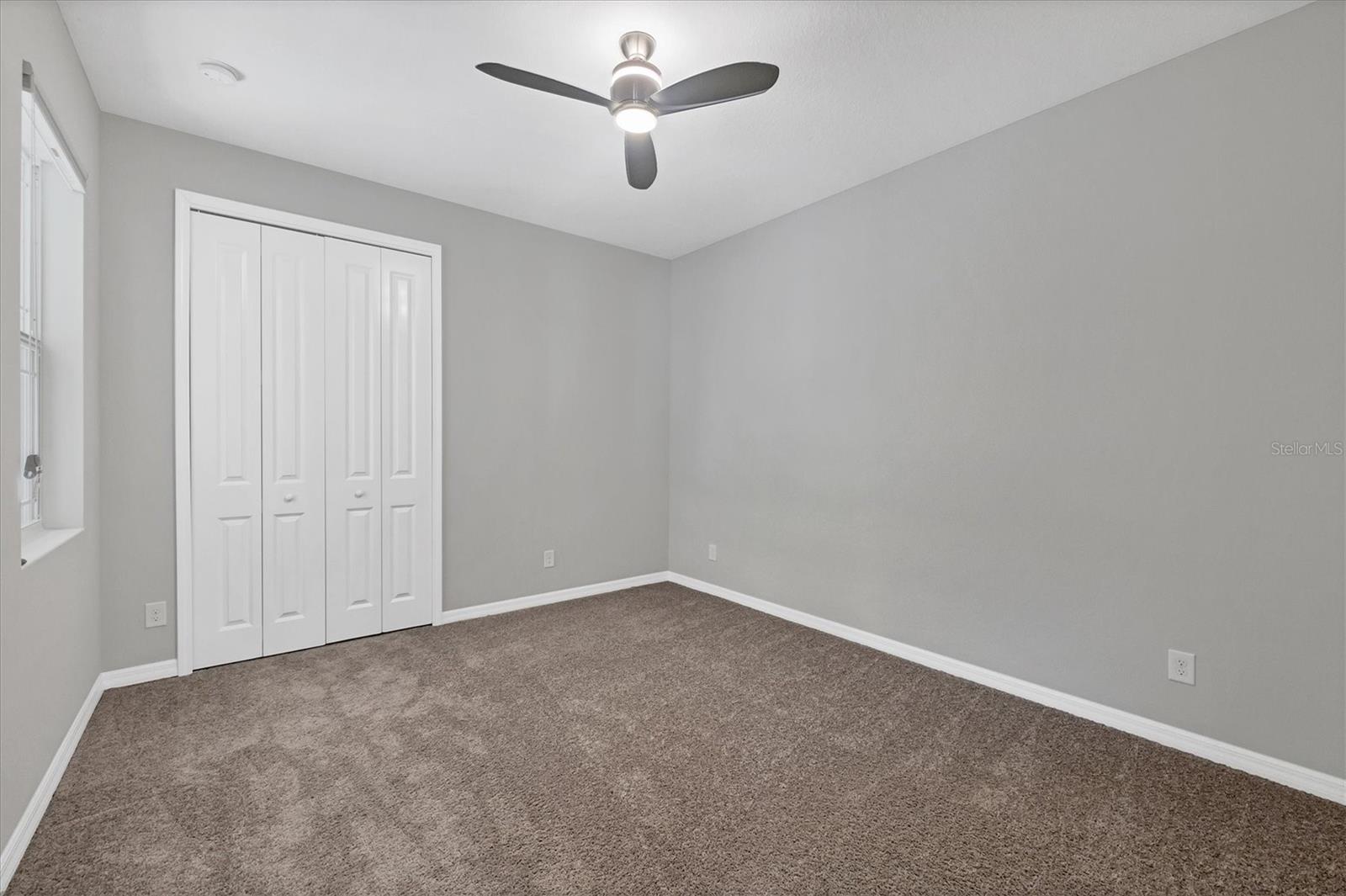 Image 19 of 39 For 2985 Trustee Avenue