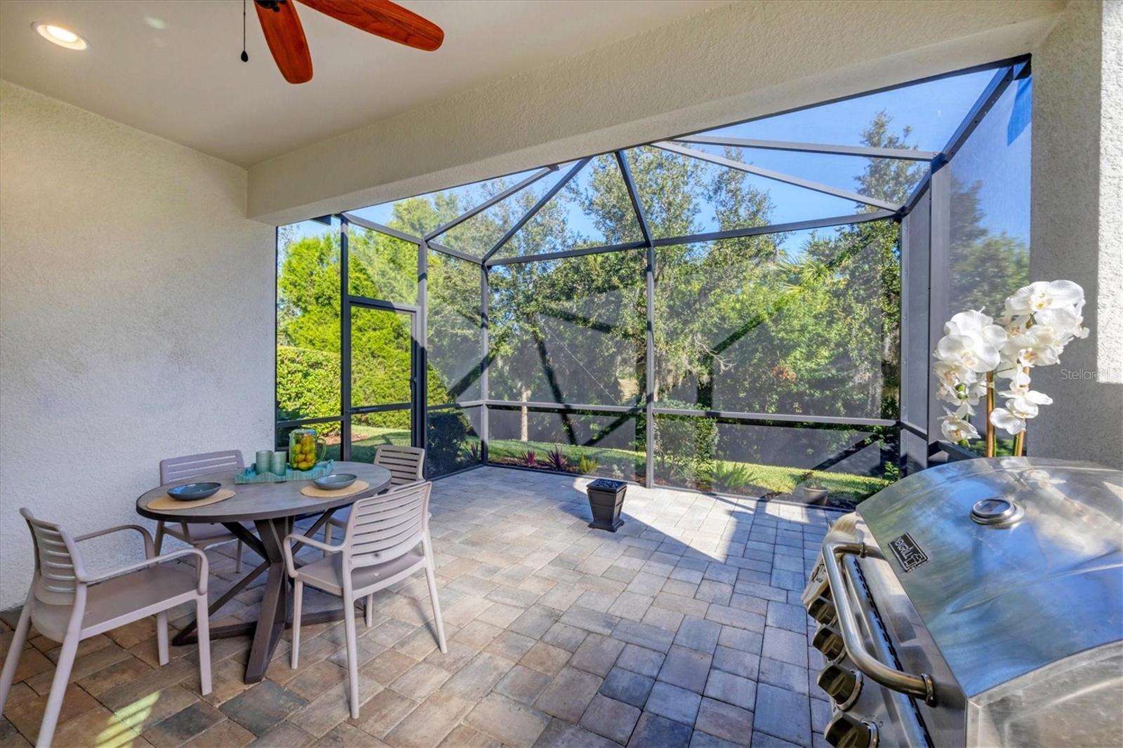 Image 24 of 39 For 2985 Trustee Avenue