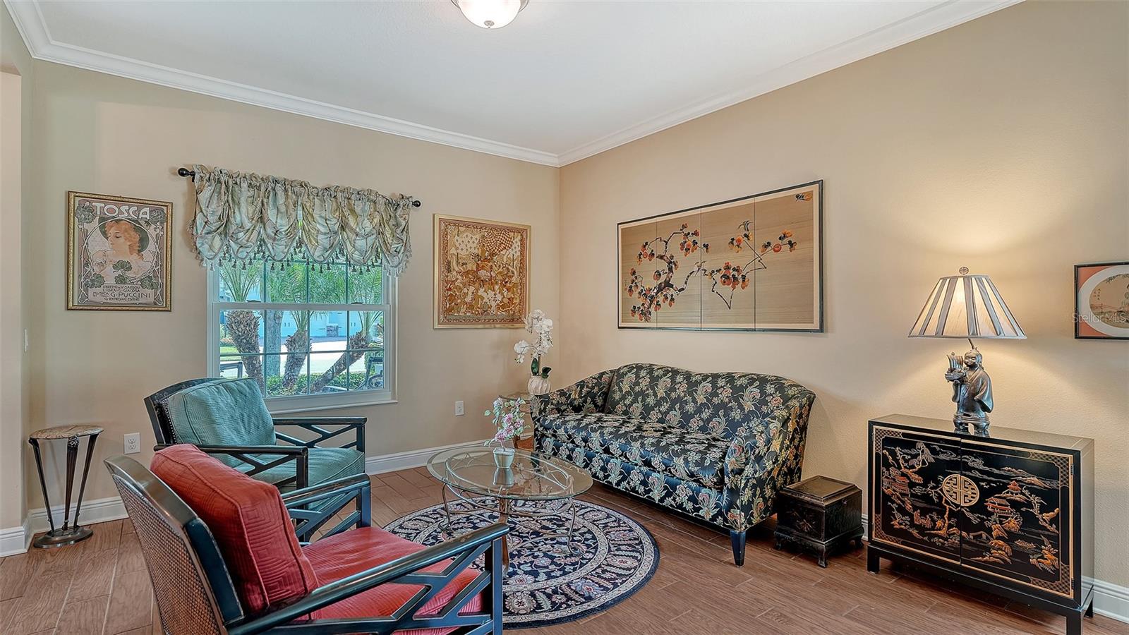 Image 18 of 54 For 1121 Thornbury Drive