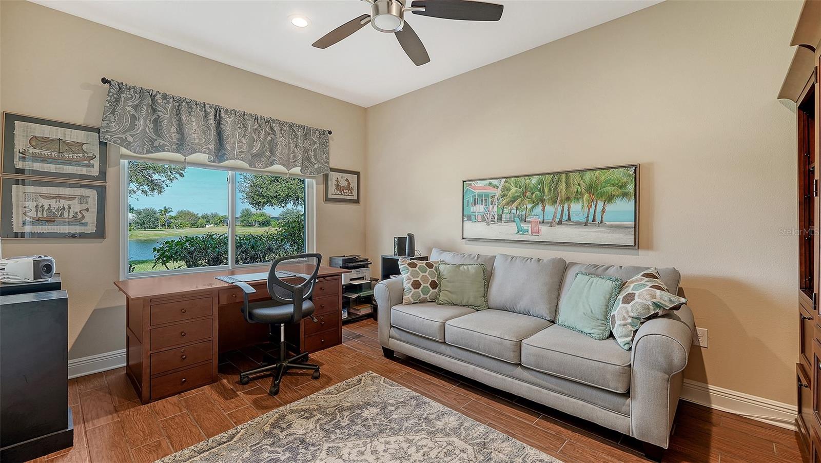 Image 29 of 54 For 1121 Thornbury Drive