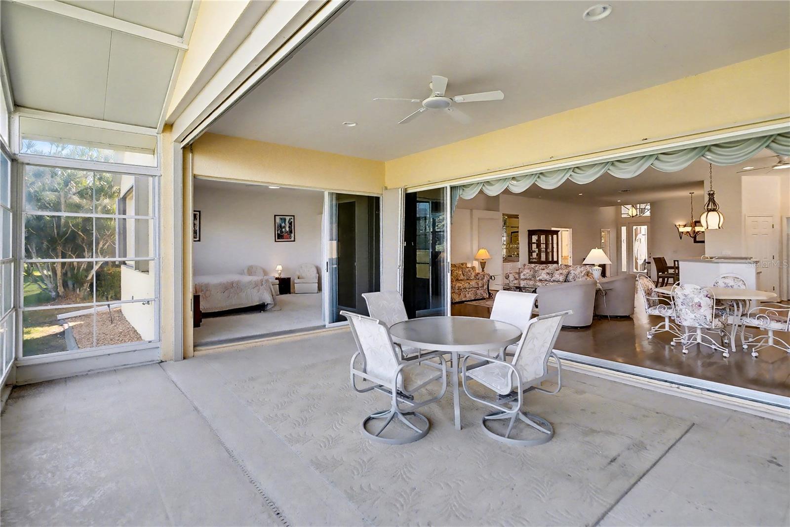 Image 23 of 61 For 26268 Feathersound Drive