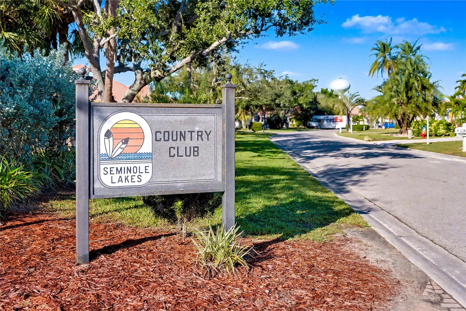 Image 43 of 61 For 26268 Feathersound Drive