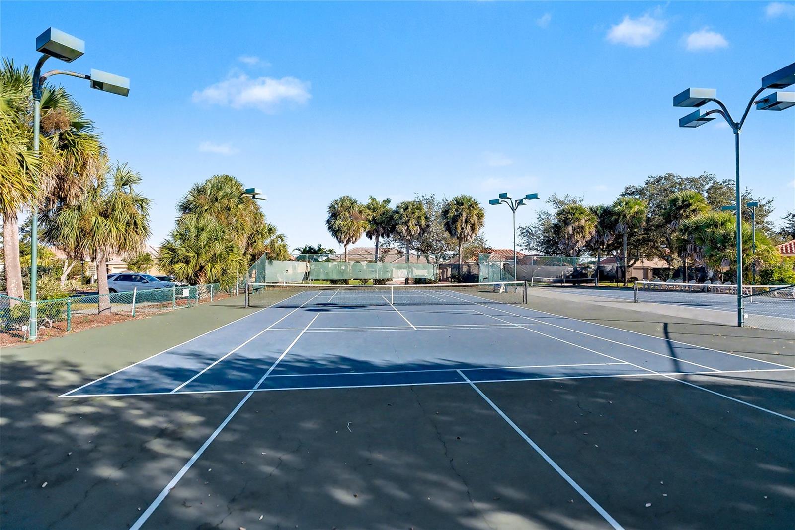 Image 52 of 61 For 26268 Feathersound Drive