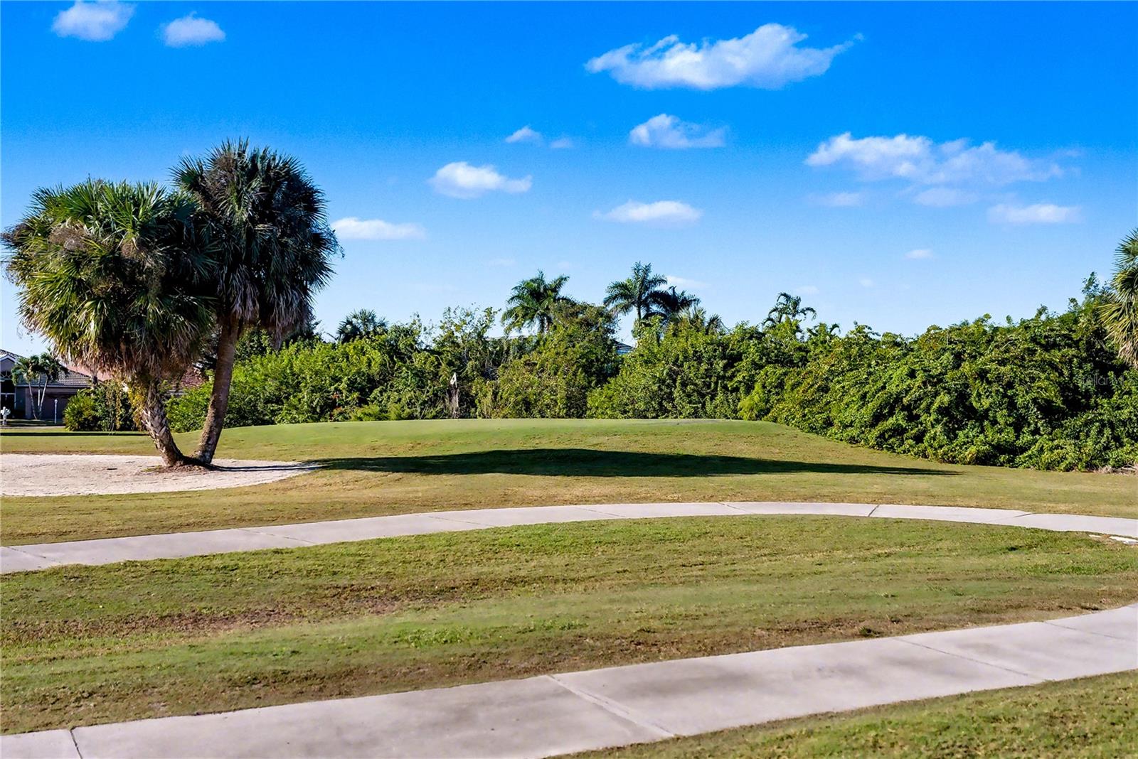 Image 56 of 61 For 26268 Feathersound Drive