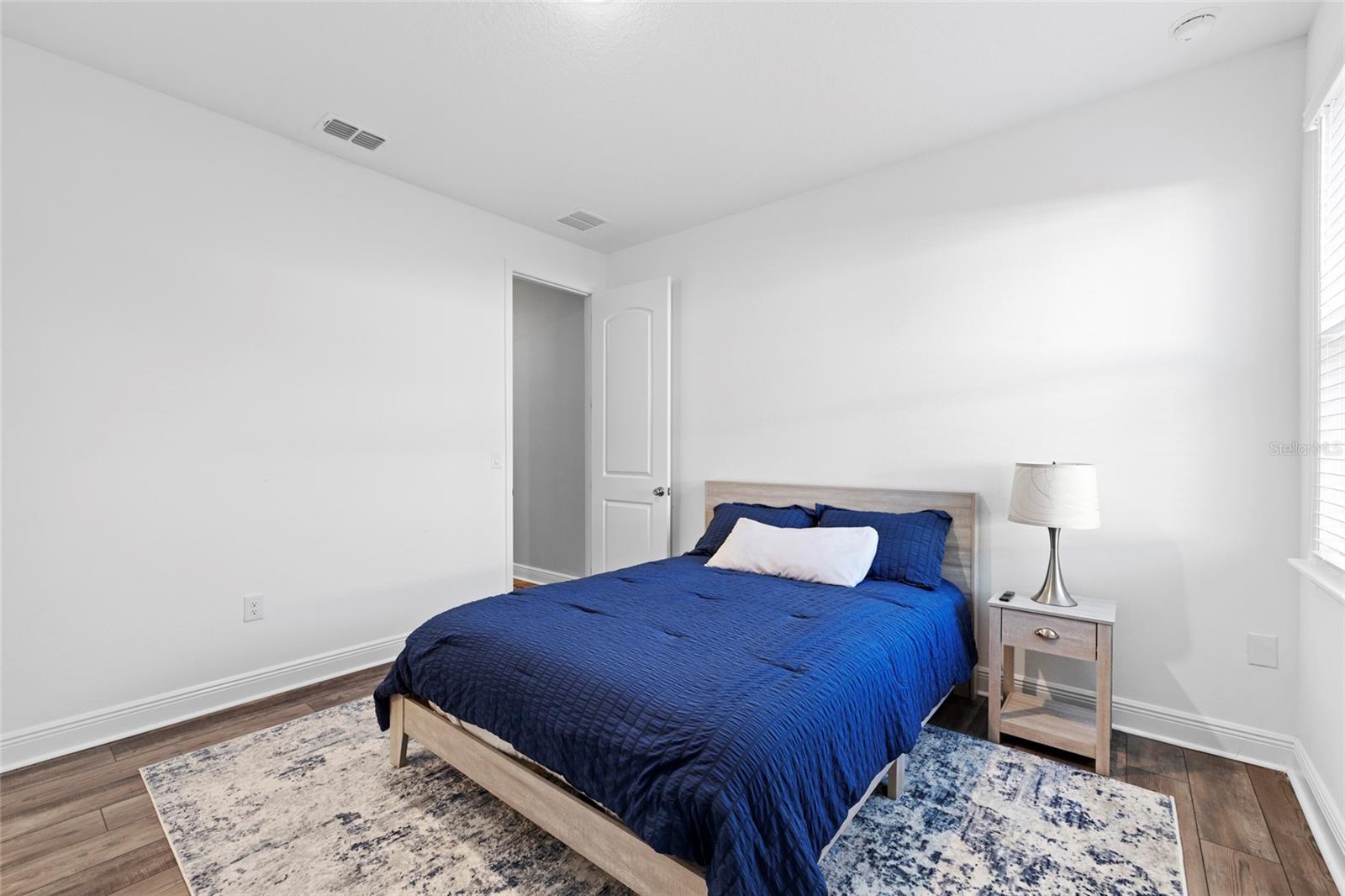 Image 27 of 55 For 14911 18th Run E