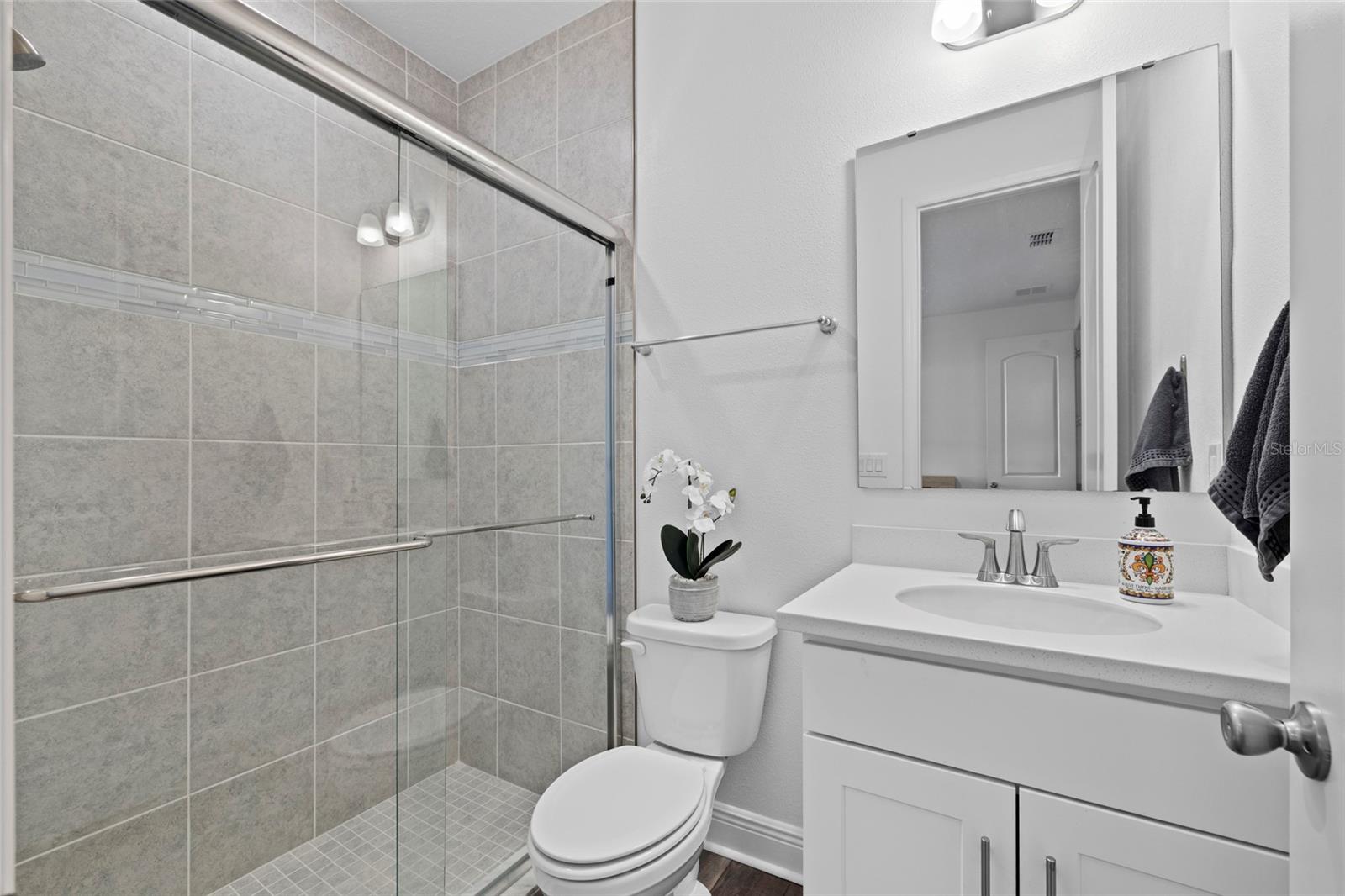 Image 28 of 55 For 14911 18th Run E