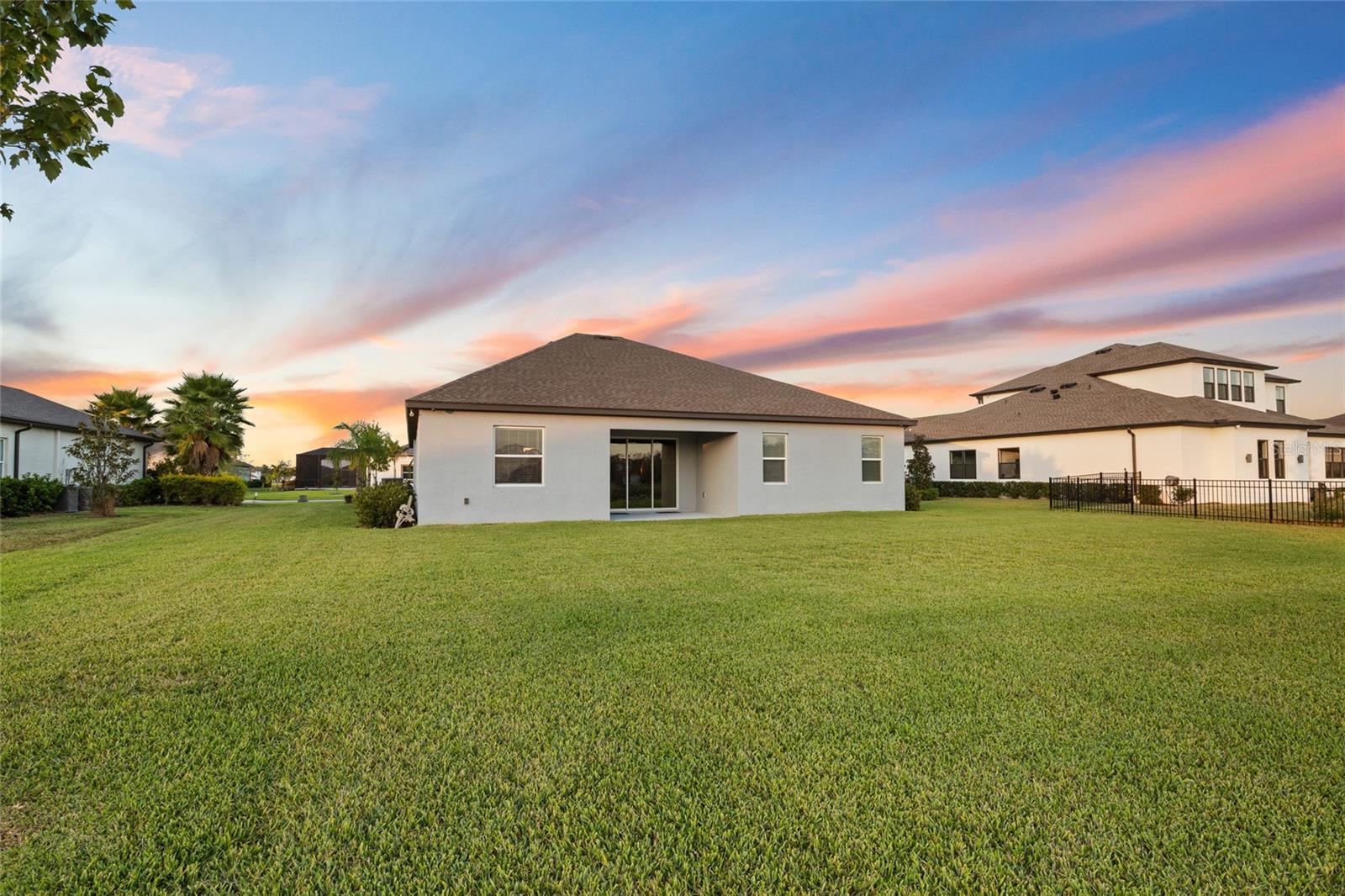 Image 39 of 55 For 14911 18th Run E