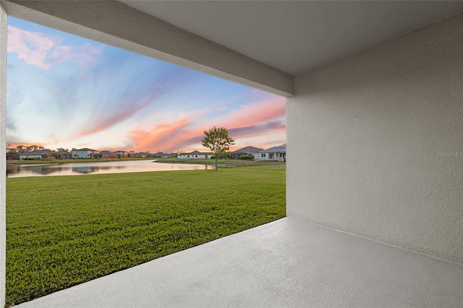 Image 40 of 55 For 14911 18th Run E