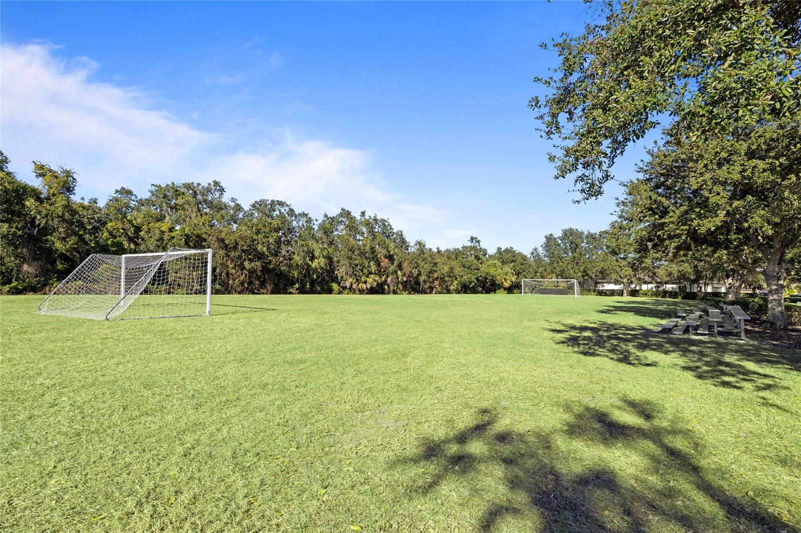 Image 44 of 55 For 14911 18th Run E