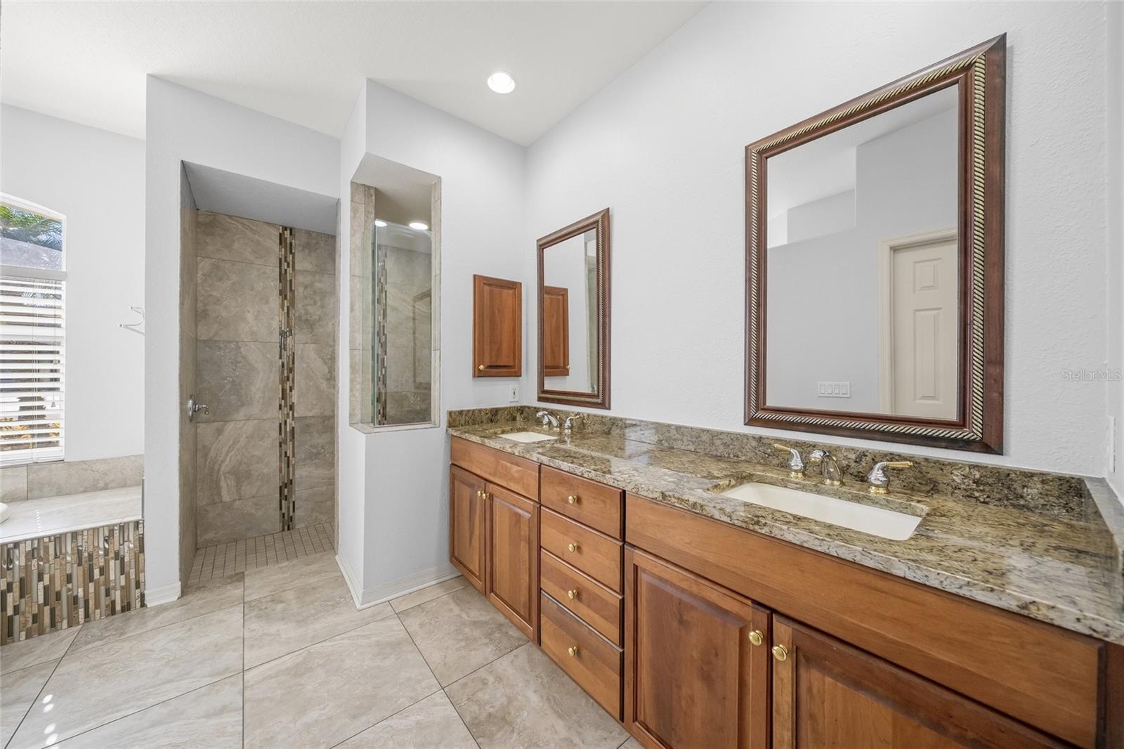 Image 34 of 71 For 8335 Barton Farms Boulevard