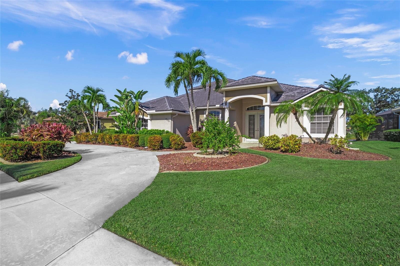 Image 9 of 71 For 8335 Barton Farms Boulevard