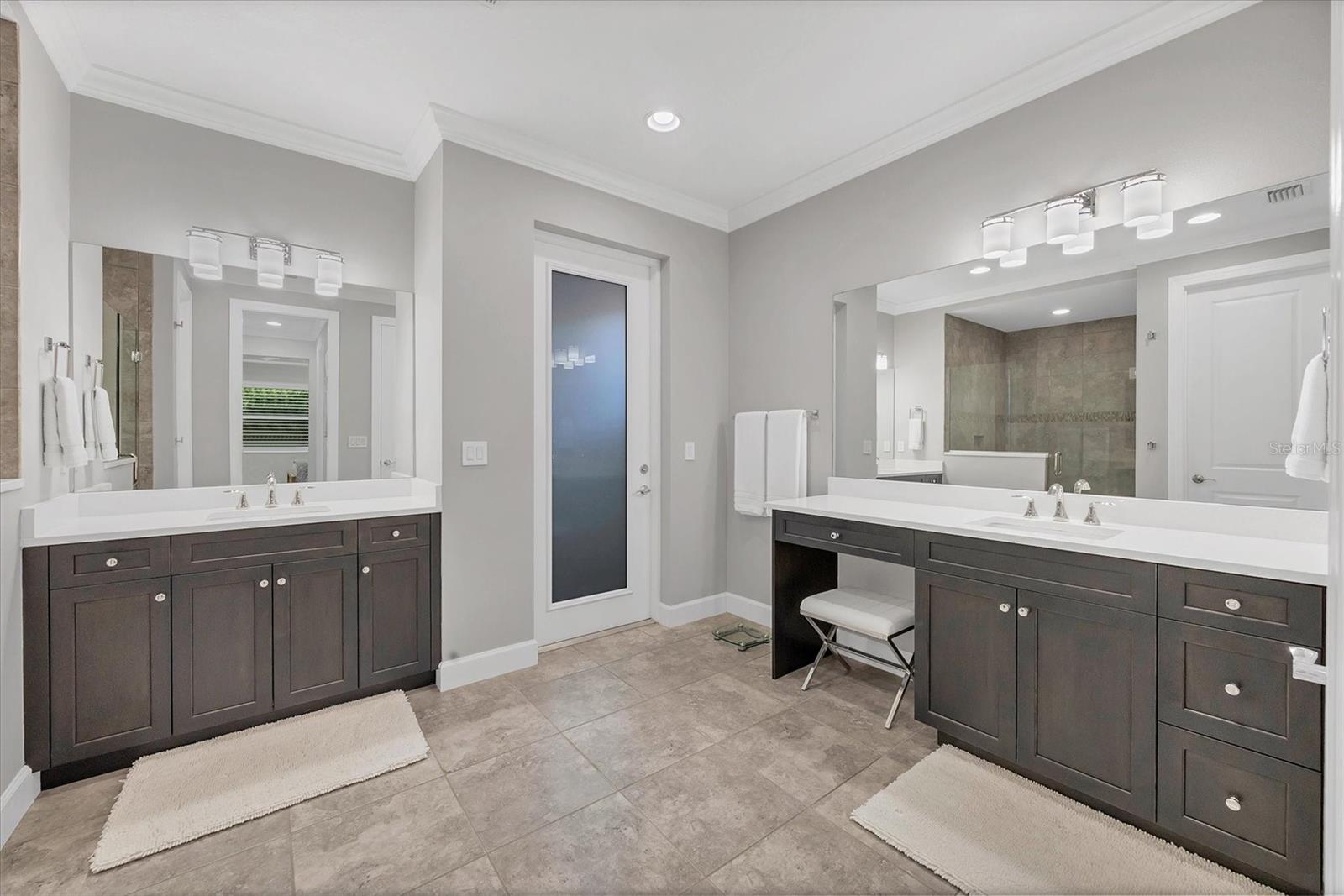 Image 14 of 43 For 7761 Sandhill Lake Drive