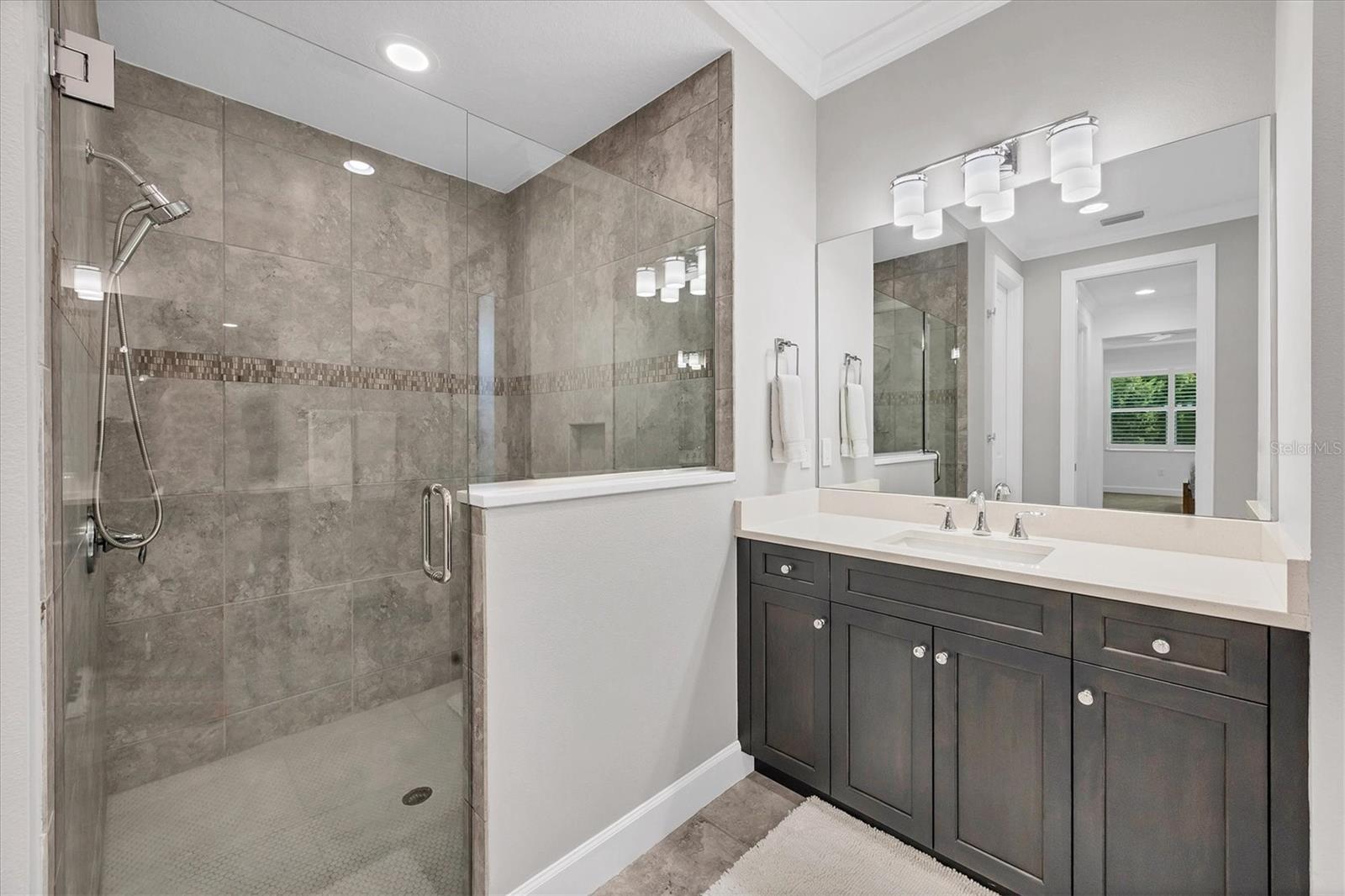 Image 15 of 43 For 7761 Sandhill Lake Drive