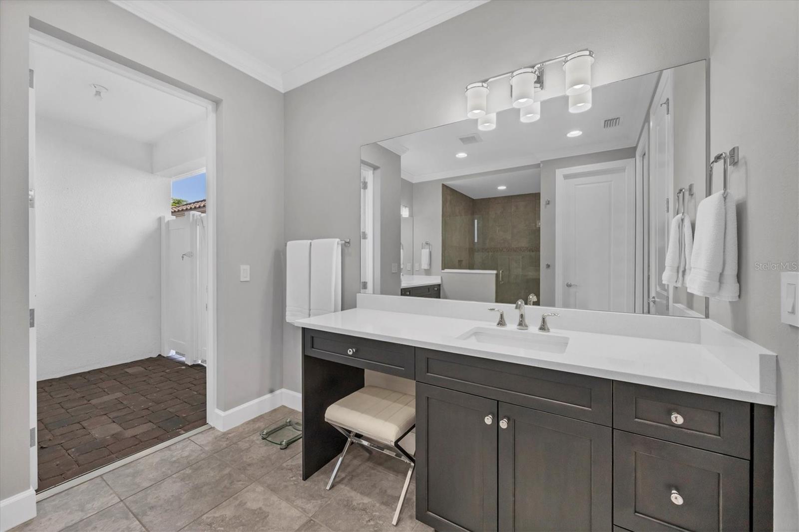 Image 16 of 43 For 7761 Sandhill Lake Drive