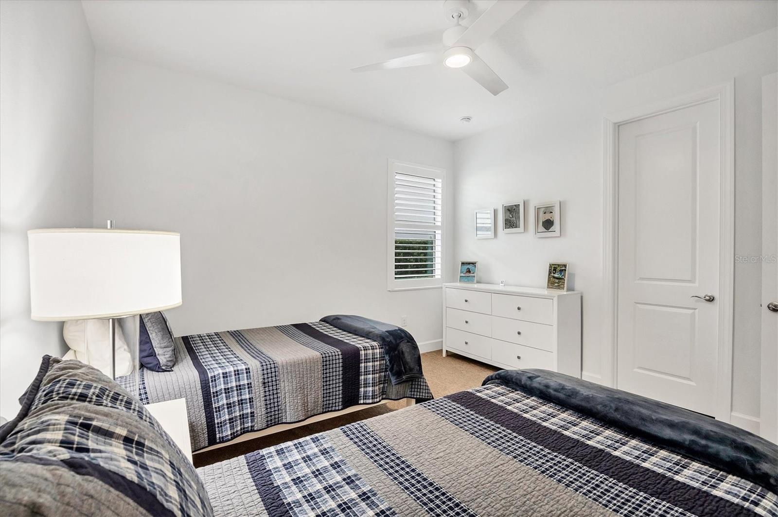 Image 23 of 43 For 7761 Sandhill Lake Drive