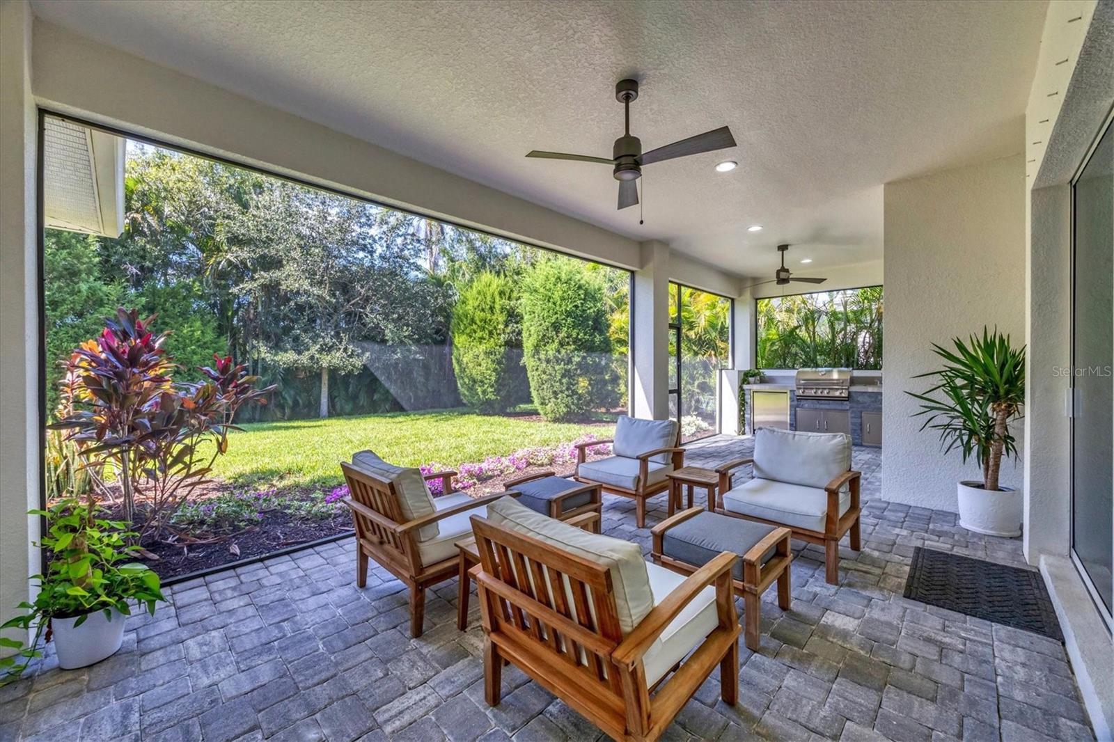 Image 28 of 43 For 7761 Sandhill Lake Drive