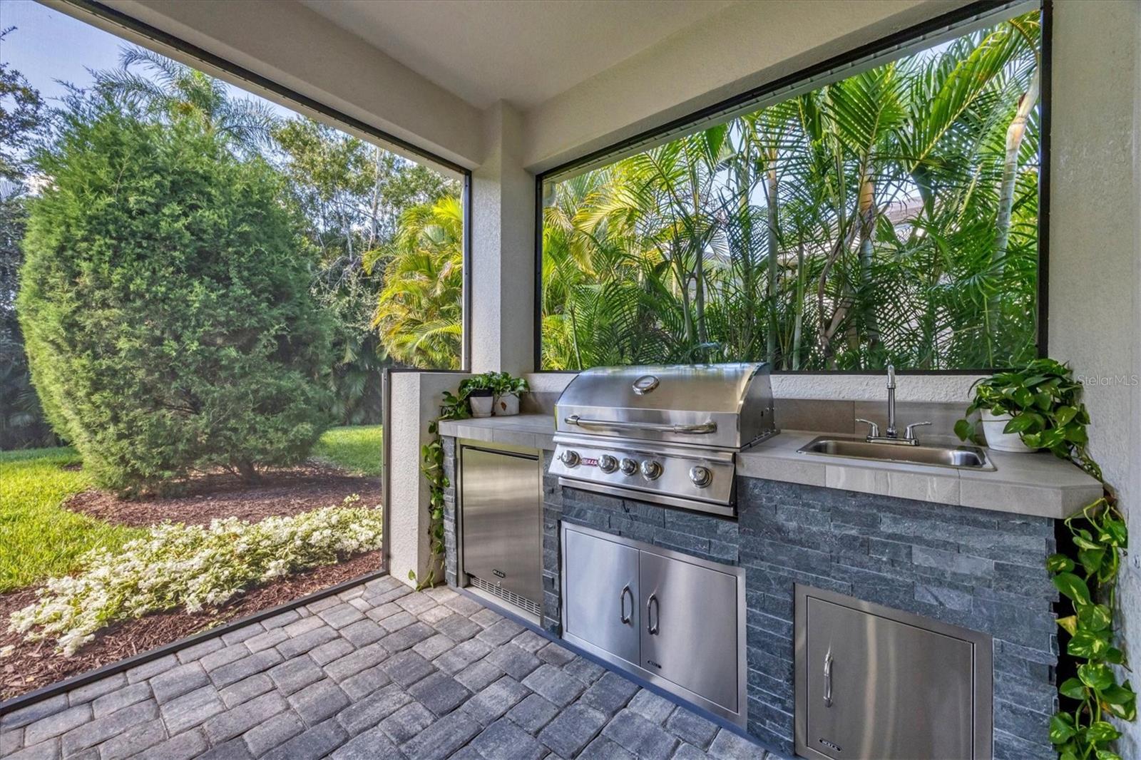 Image 31 of 43 For 7761 Sandhill Lake Drive