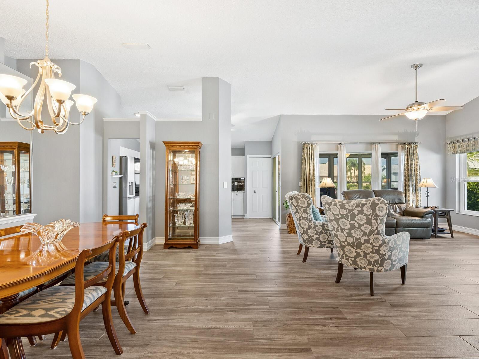 Image 3 of 49 For 4124 Rosas Avenue 3081