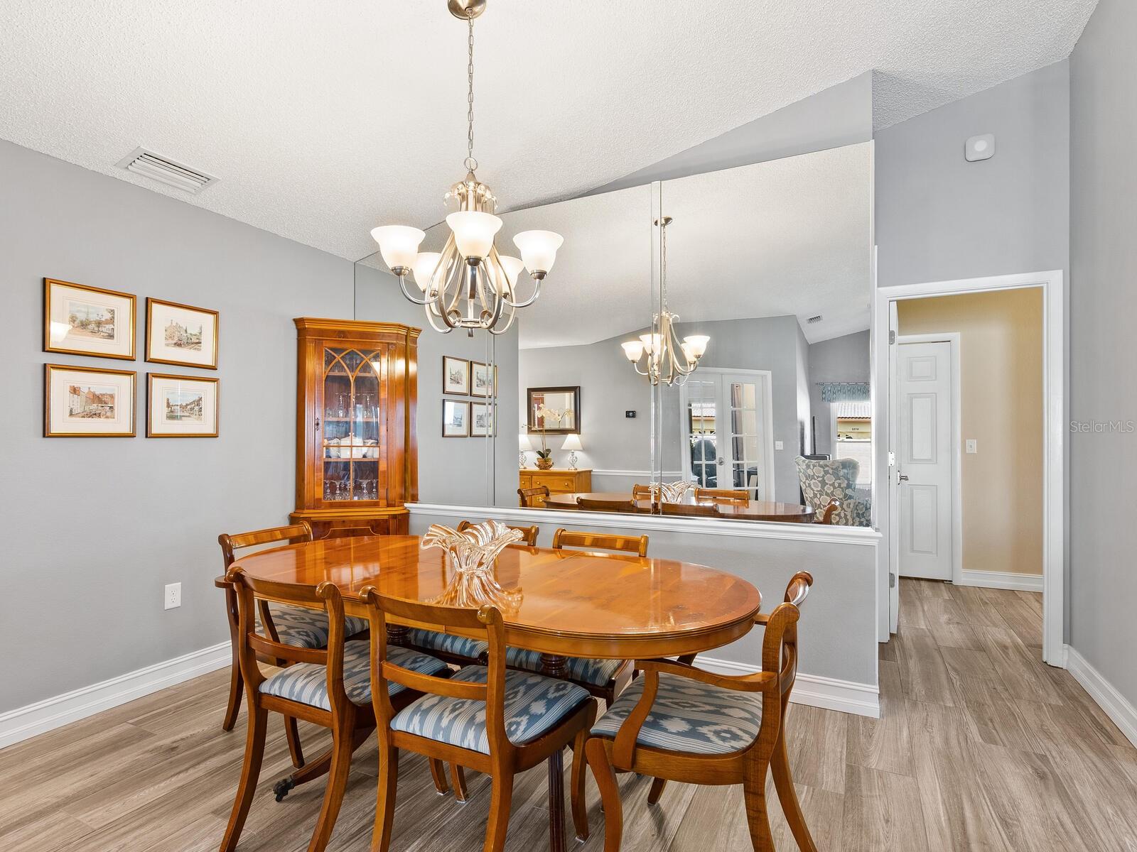 Image 8 of 49 For 4124 Rosas Avenue 3081