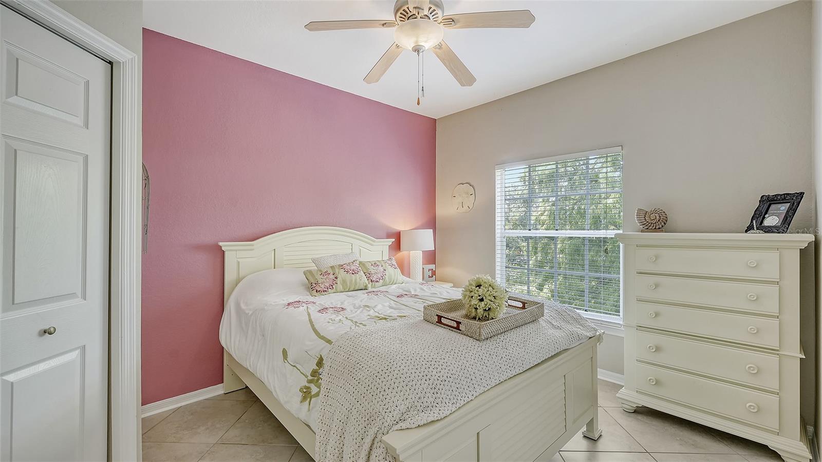 Image 15 of 33 For 5160 Northridge Road 212