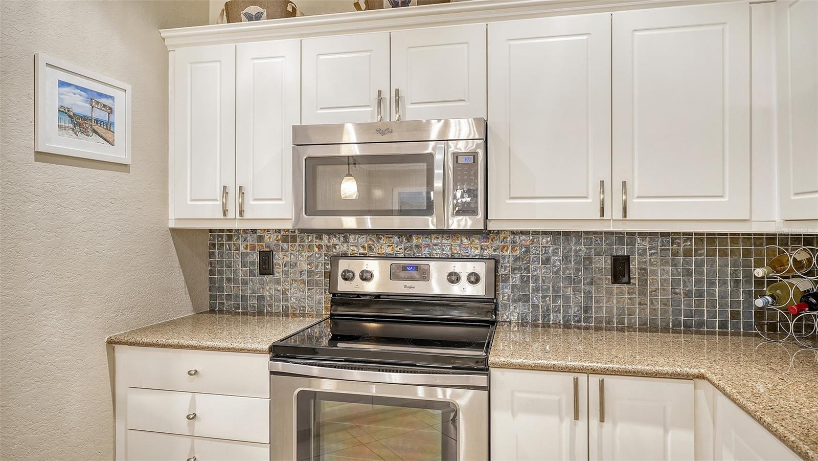 Image 6 of 33 For 5160 Northridge Road 212