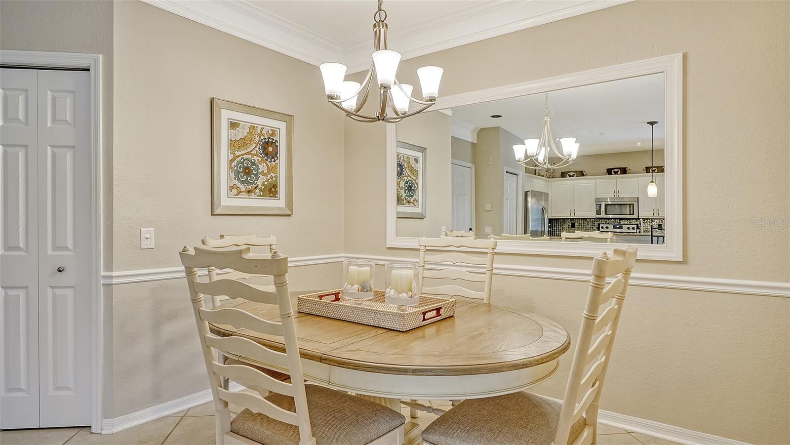 Image 8 of 33 For 5160 Northridge Road 212