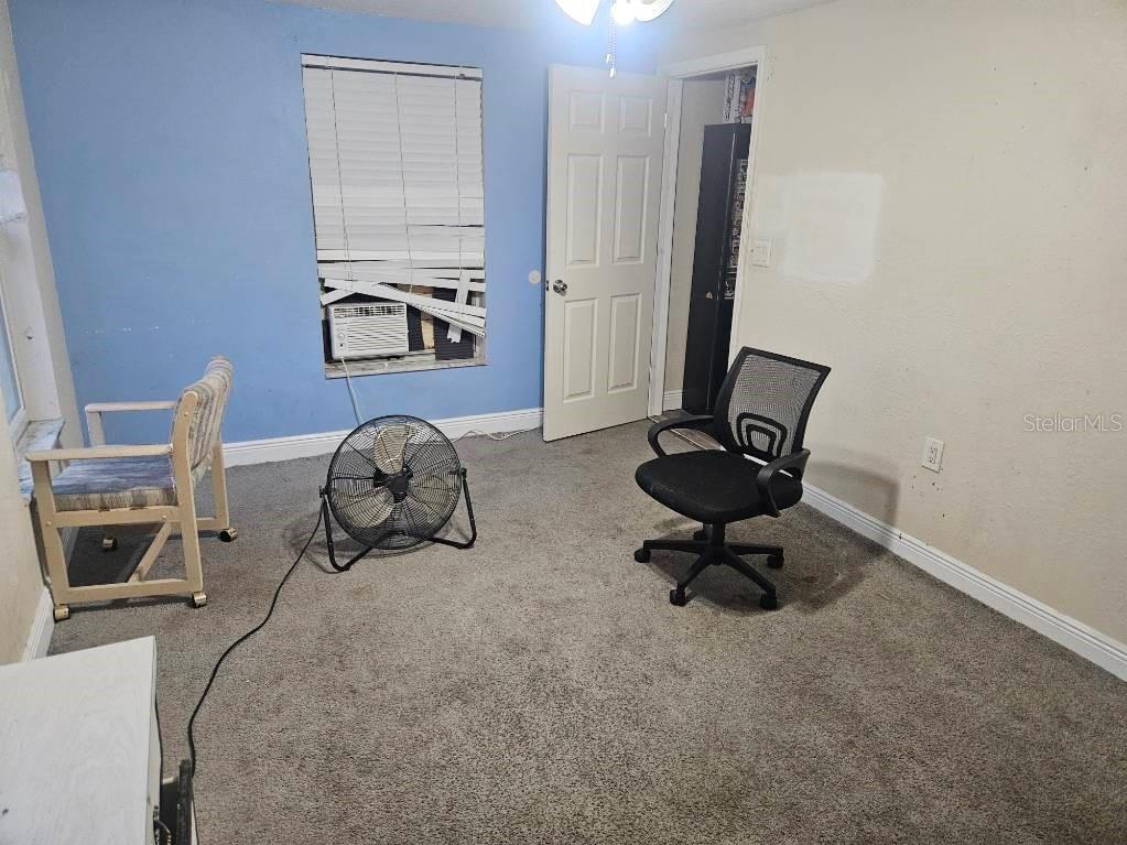 Image 3 of 6 For 7924 Talisman Drive