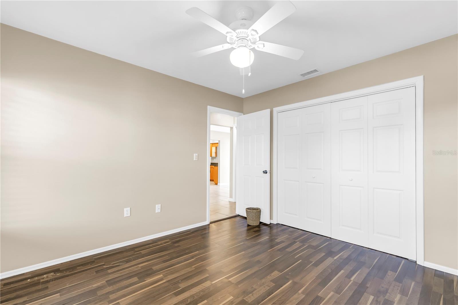 Image 23 of 41 For 813 Cypress Wood Lane