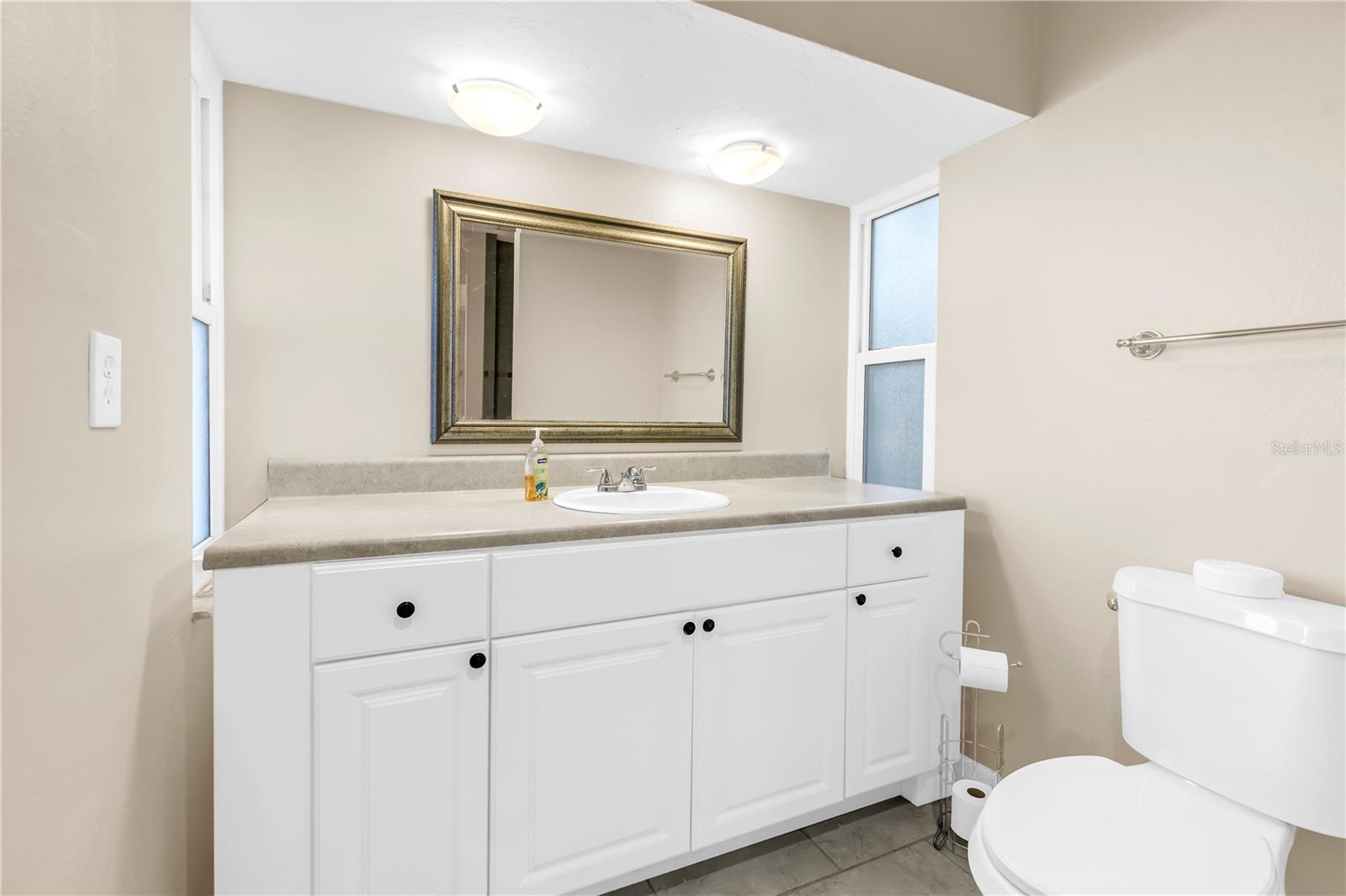 Image 25 of 41 For 813 Cypress Wood Lane