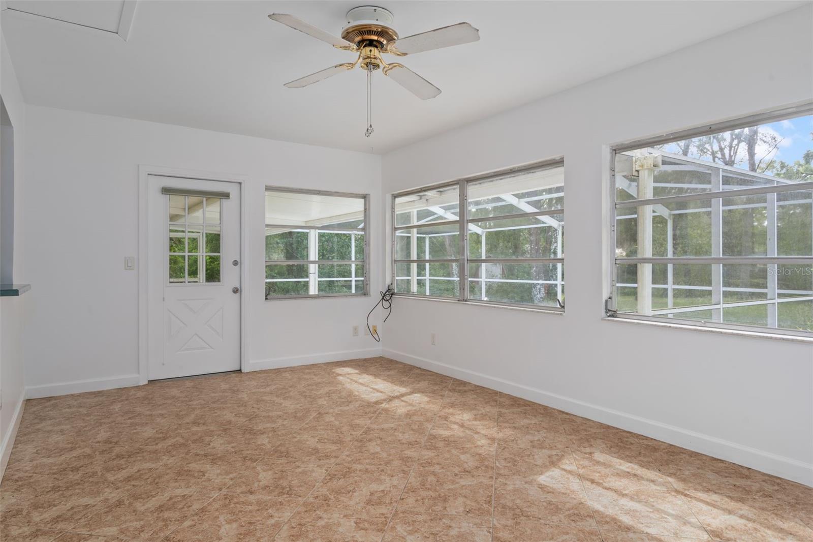 Image 20 of 52 For 33486 Westwood Drive