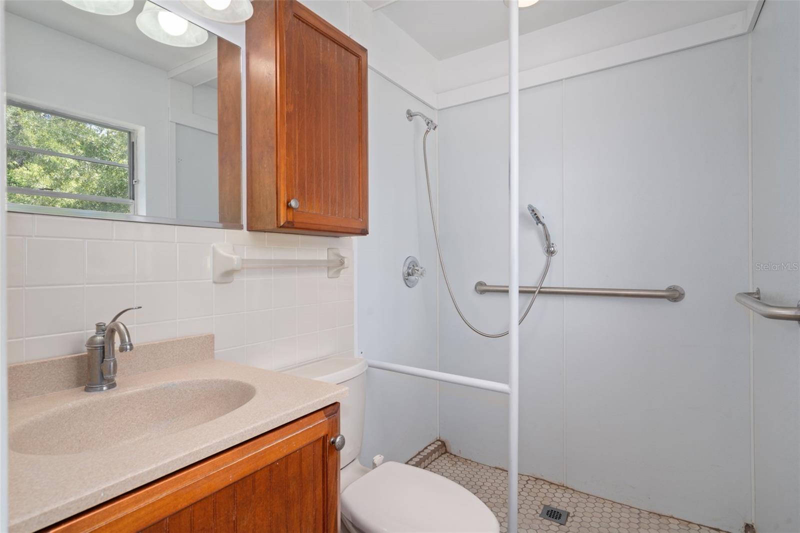 Image 28 of 52 For 33486 Westwood Drive