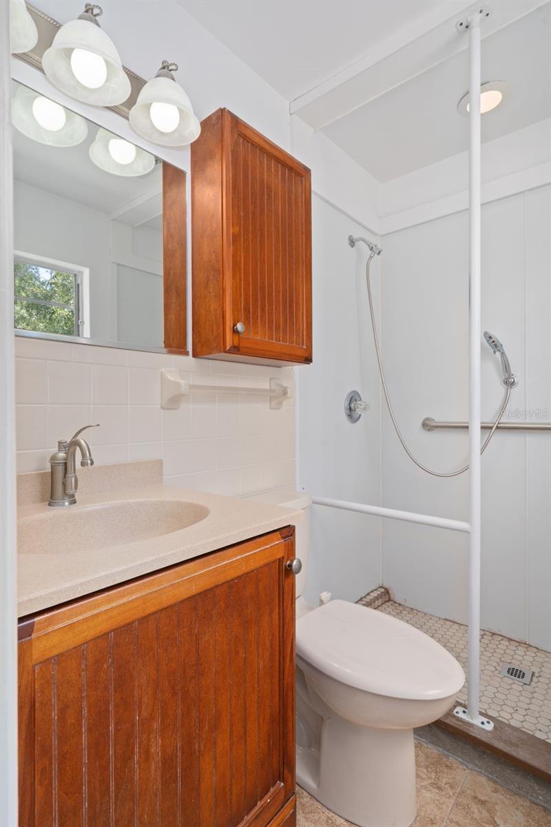 Image 29 of 52 For 33486 Westwood Drive