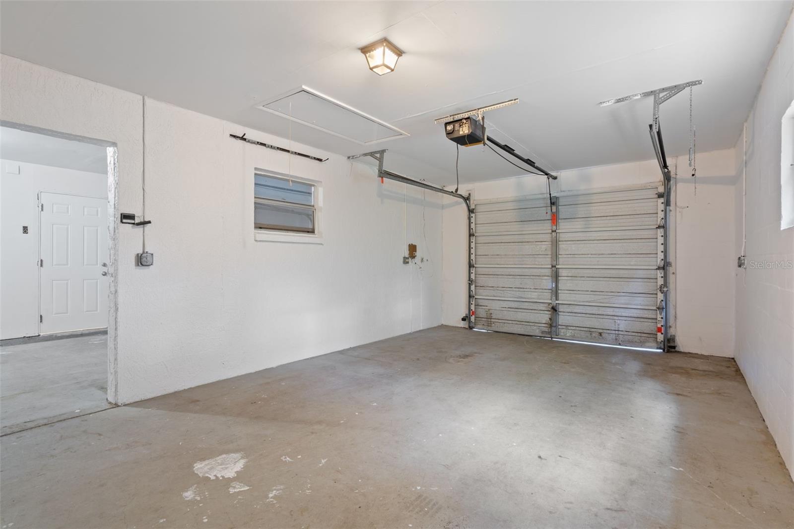 Image 36 of 52 For 33486 Westwood Drive