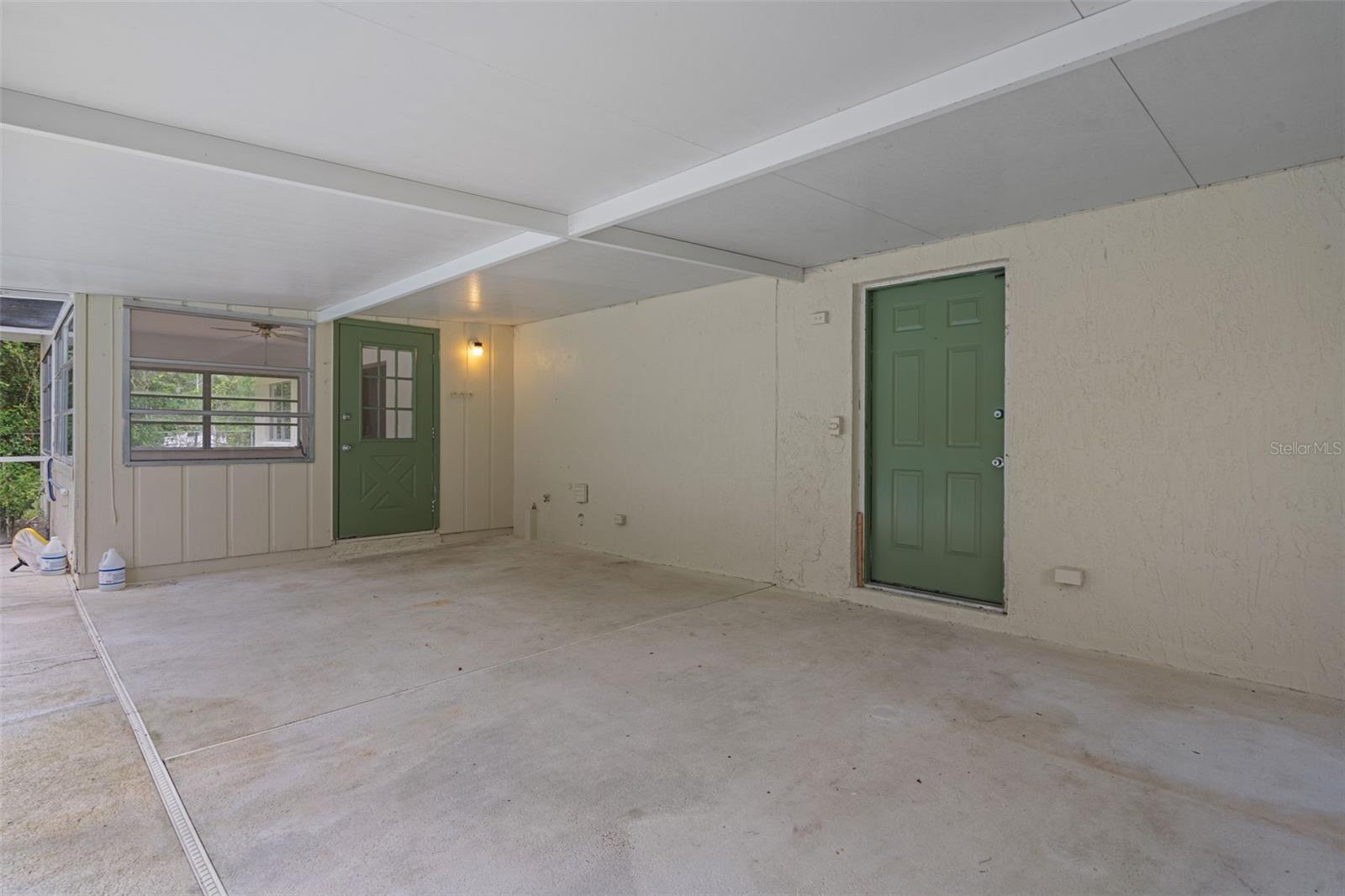 Image 42 of 52 For 33486 Westwood Drive