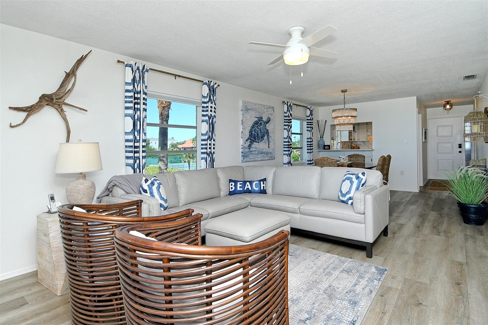 Image 19 of 52 For 6701 Gulf Of Mexico Drive 330