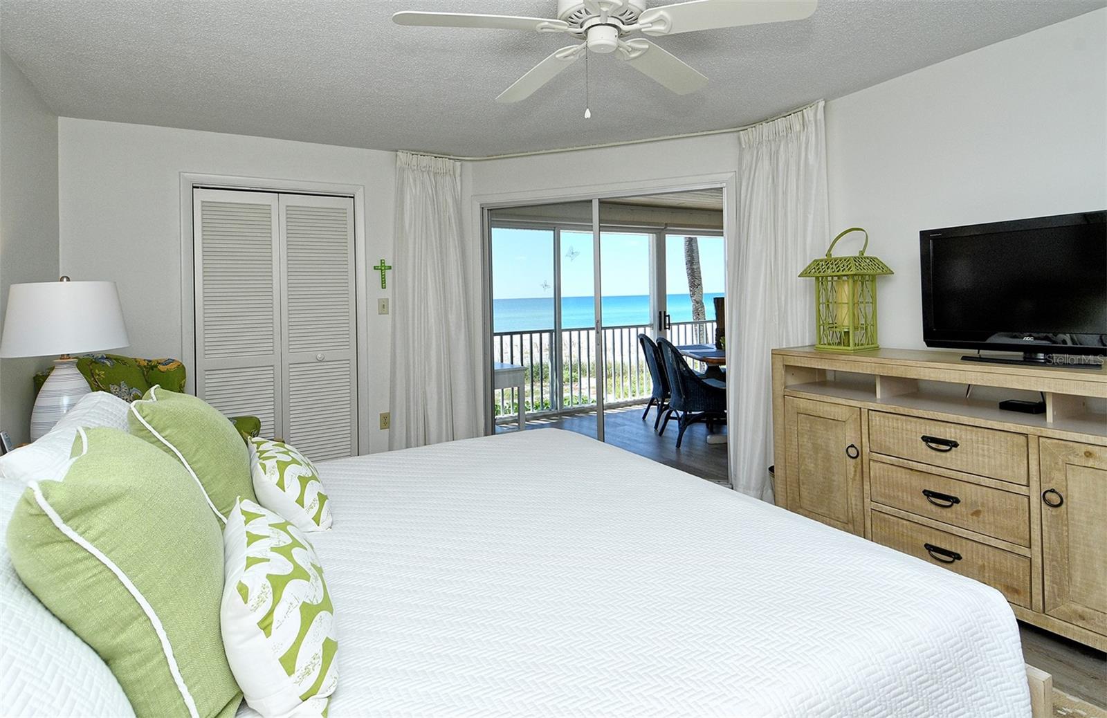 Image 32 of 52 For 6701 Gulf Of Mexico Drive 330