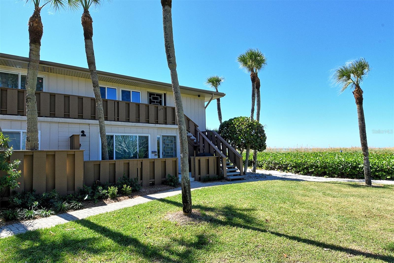 Image 51 of 52 For 6701 Gulf Of Mexico Drive 330