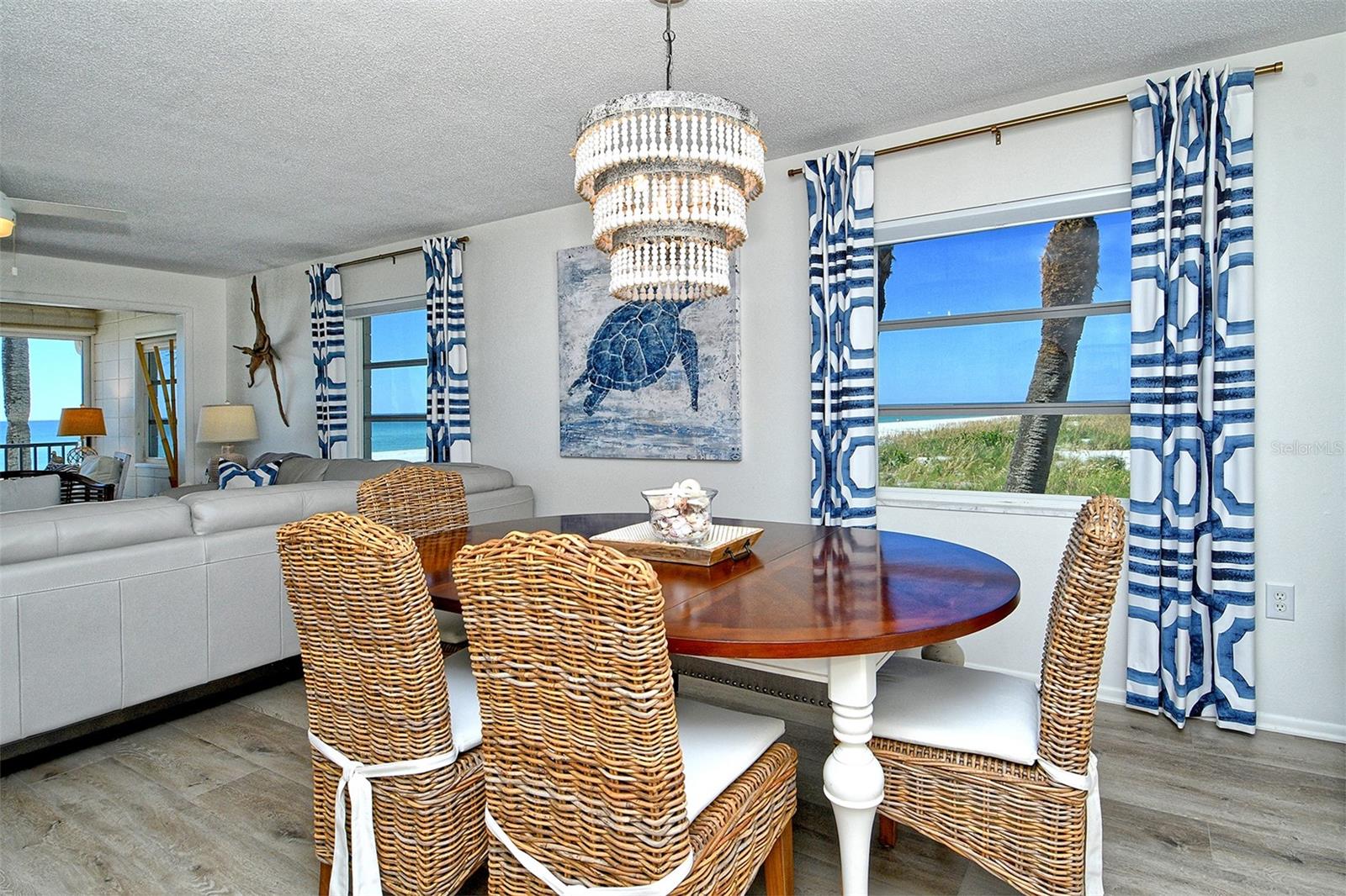 Image 8 of 52 For 6701 Gulf Of Mexico Drive 330