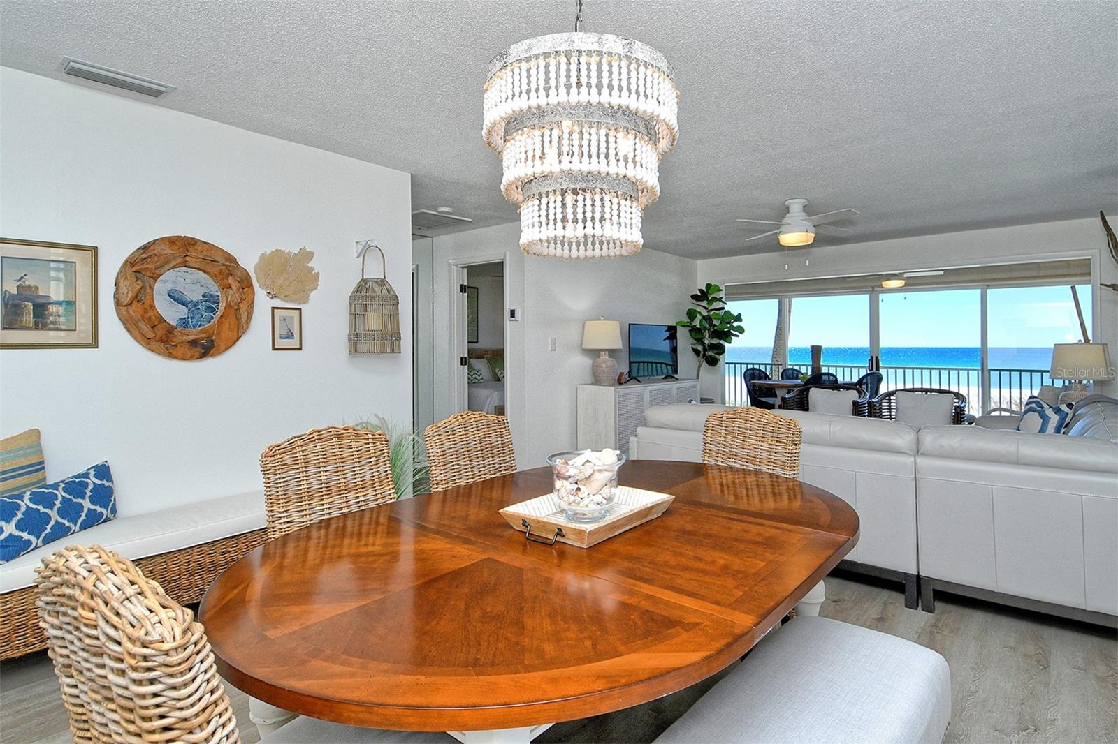 Image 9 of 52 For 6701 Gulf Of Mexico Drive 330