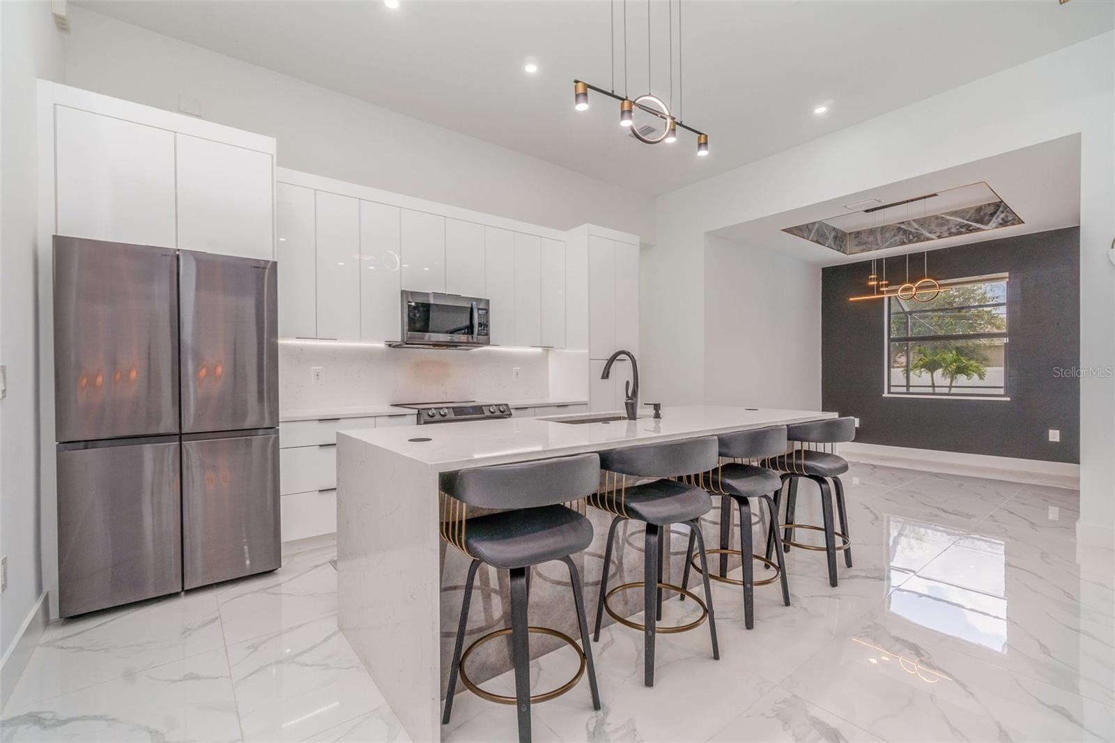 Image 4 of 35 For 1406 13th Street