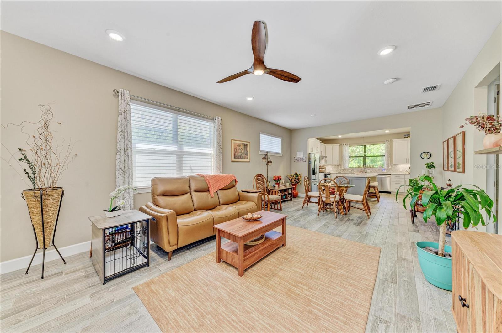 Image 12 of 54 For 17002 Hampton Falls Terrace