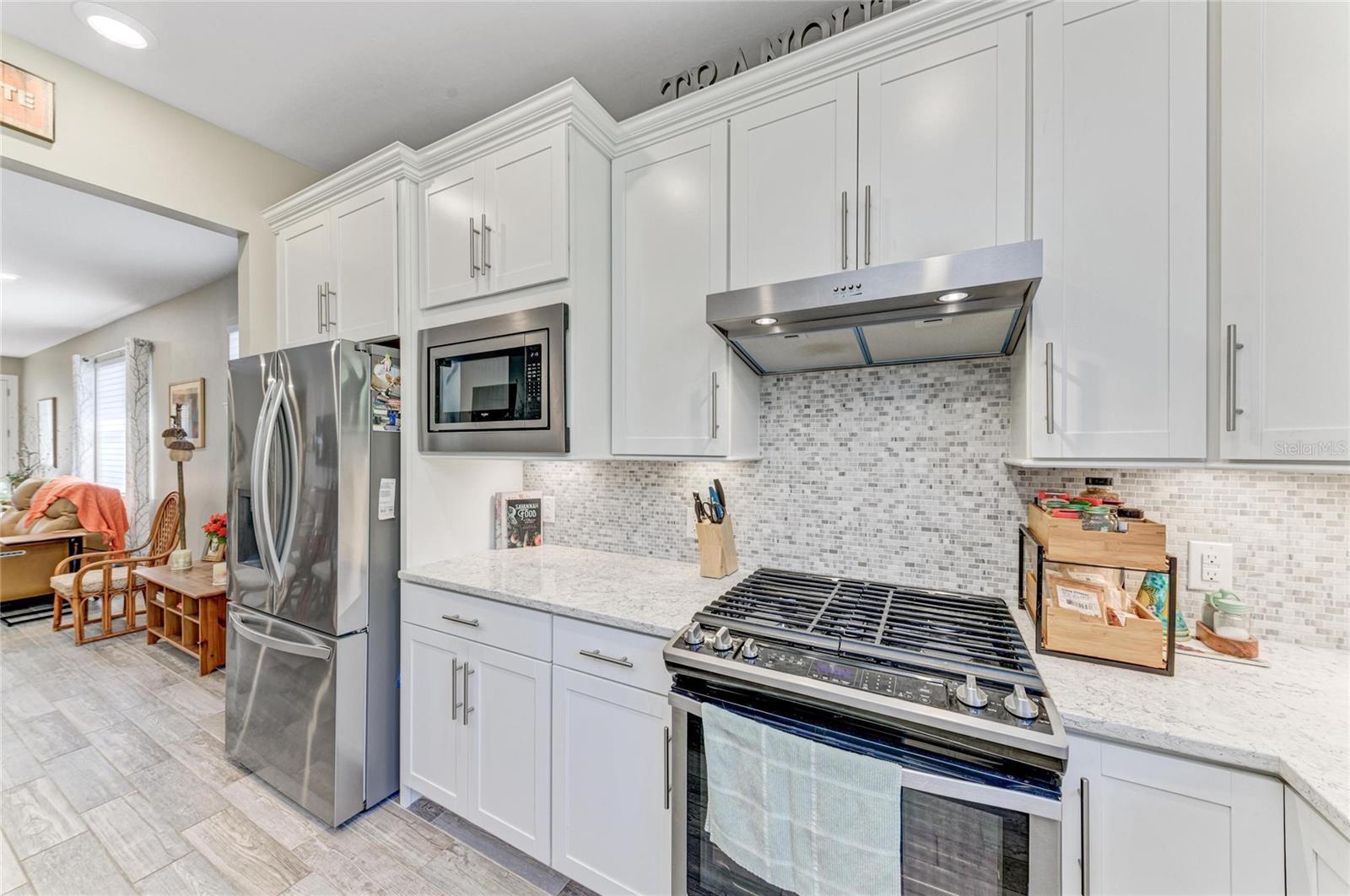 Image 22 of 54 For 17002 Hampton Falls Terrace