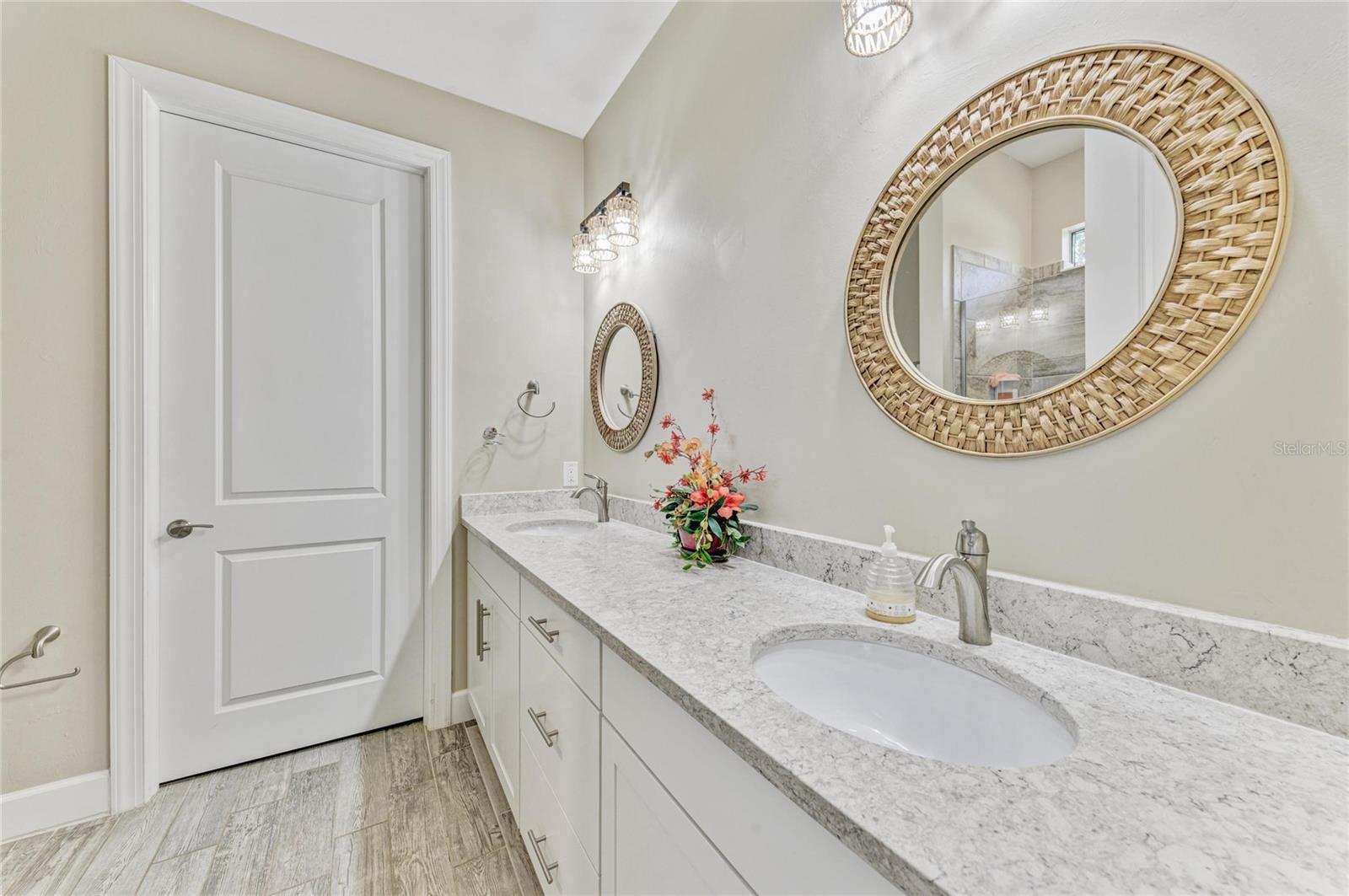 Image 29 of 54 For 17002 Hampton Falls Terrace