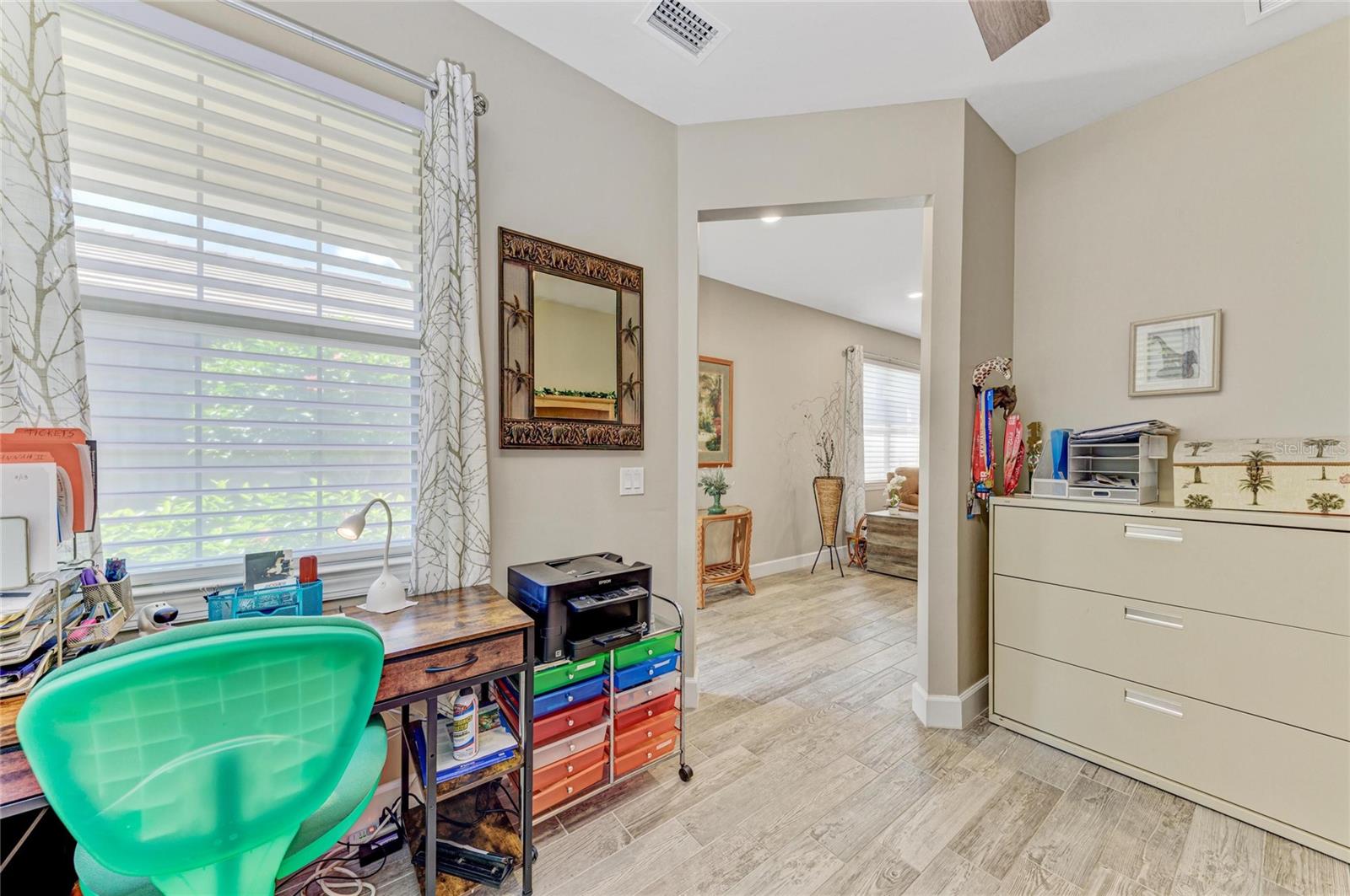 Image 32 of 54 For 17002 Hampton Falls Terrace