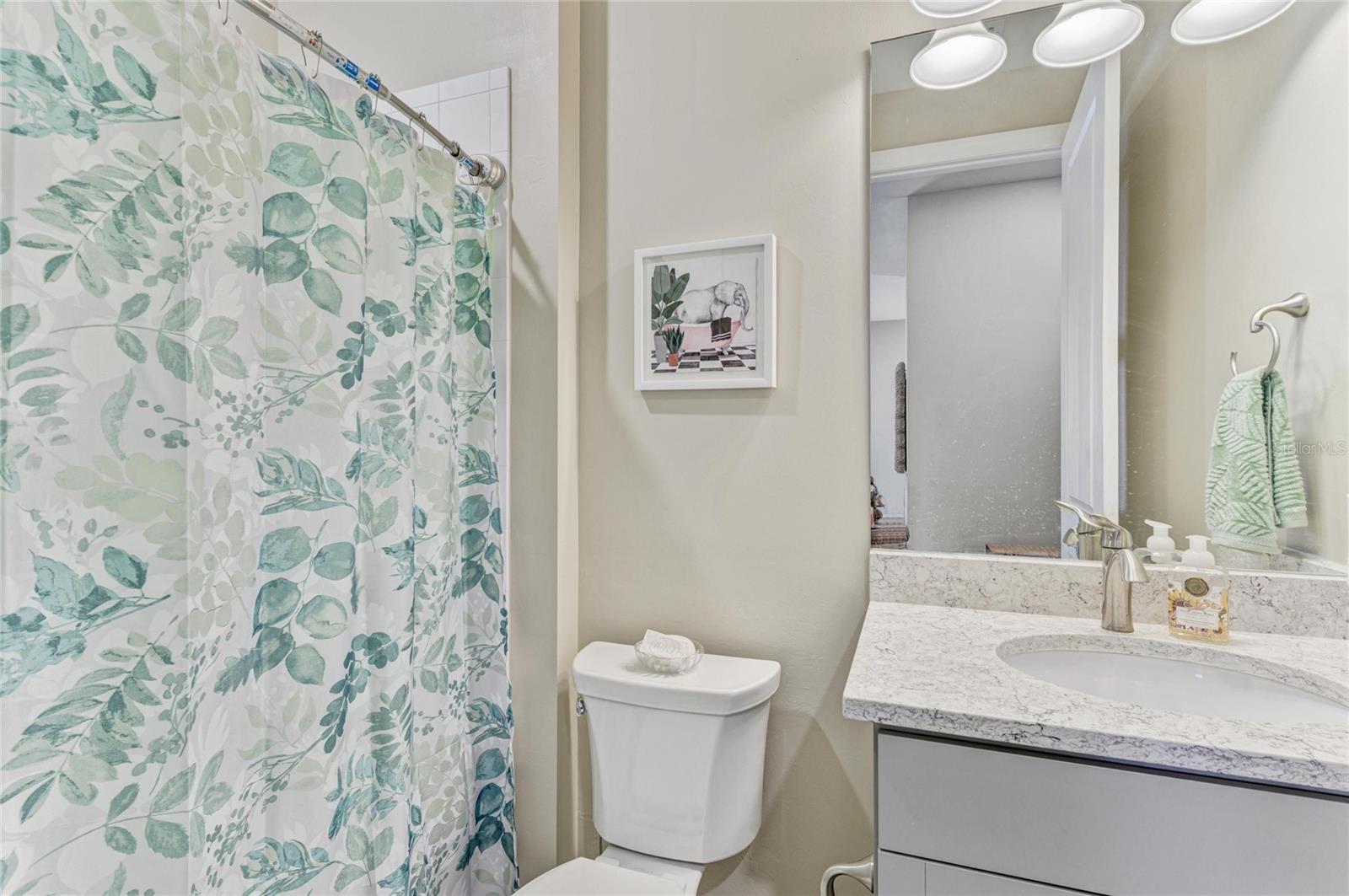 Image 33 of 54 For 17002 Hampton Falls Terrace